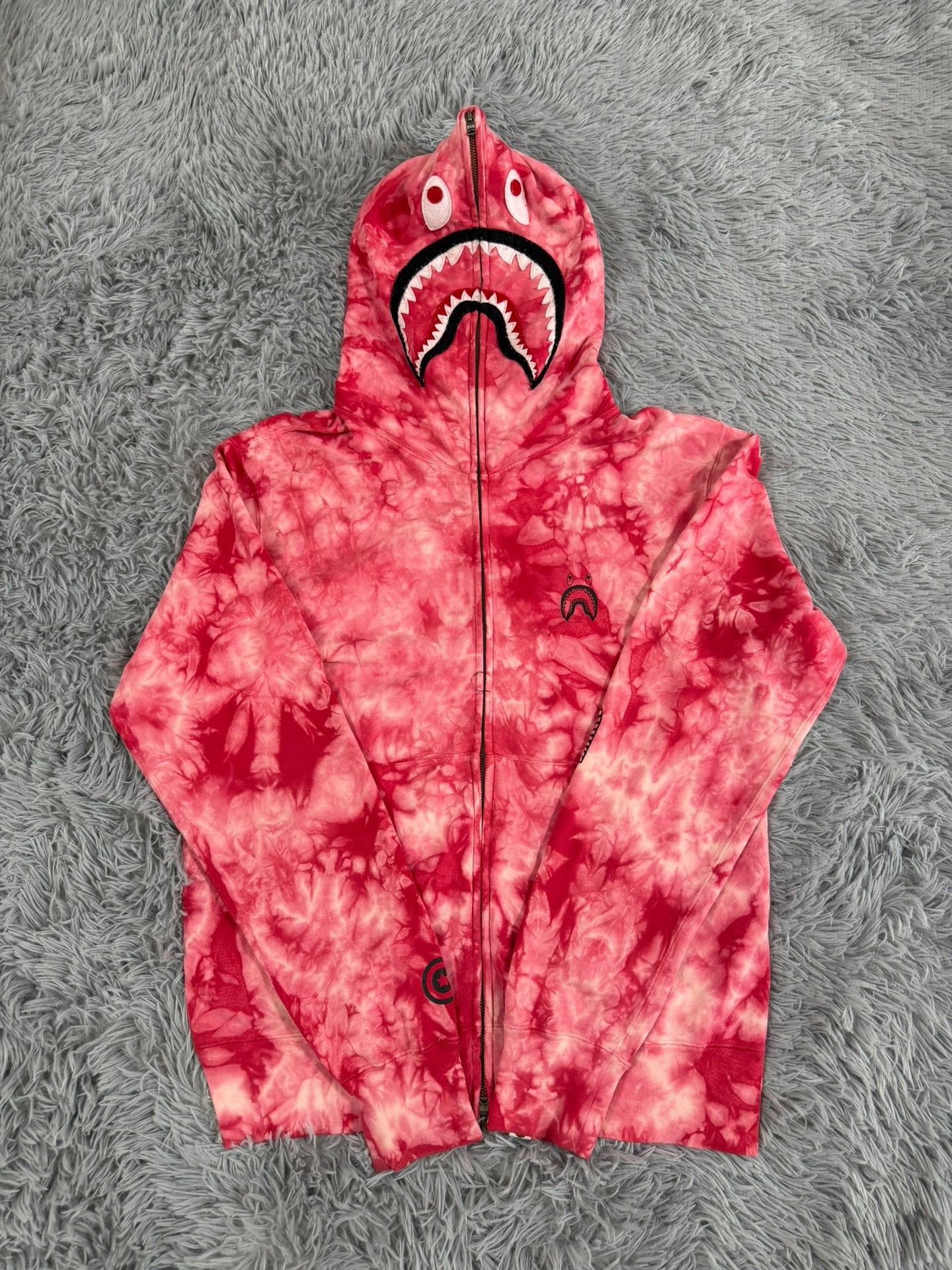 Bape Bape Shark Tie-Dye Multi Light Jacket l Men Size US L / EU 52-54 / 3 - 1 Thumbnail