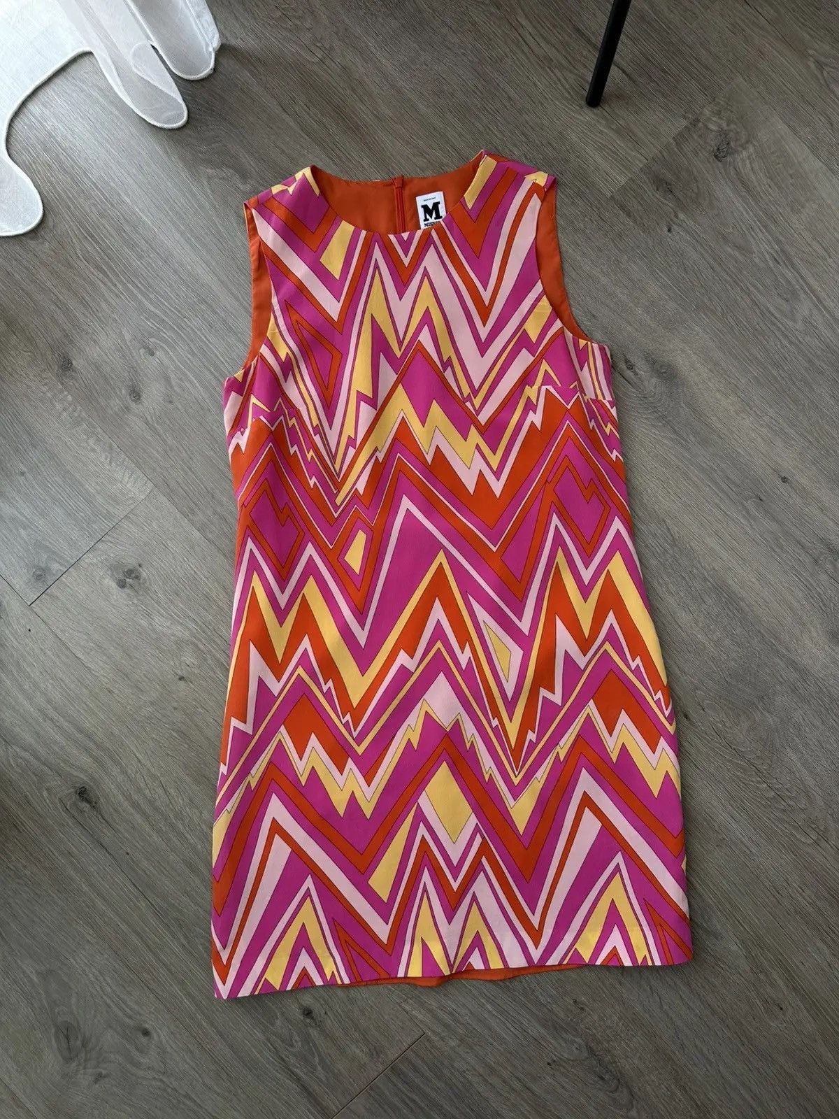 Missoni Vintage Missoni Sleeveless Retro Zigzag Silk Shift Dress Size M / US 6-8 / IT 42-44 - 5 Thumbnail