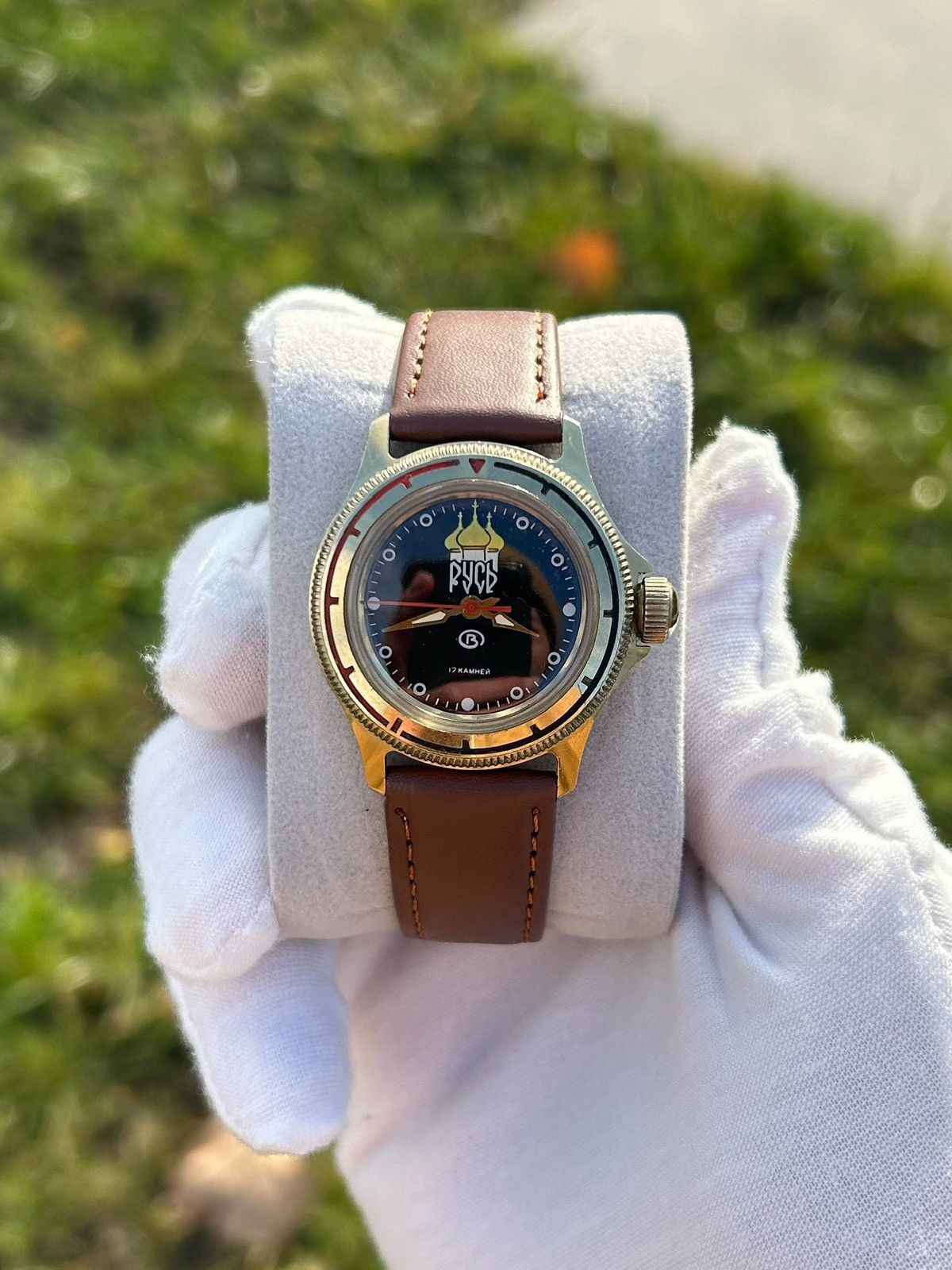 Vintage Vintage Vostok Watch USSR Soviet Mechanical Authentic 1980s Size ONE SIZE - 10 Thumbnail
