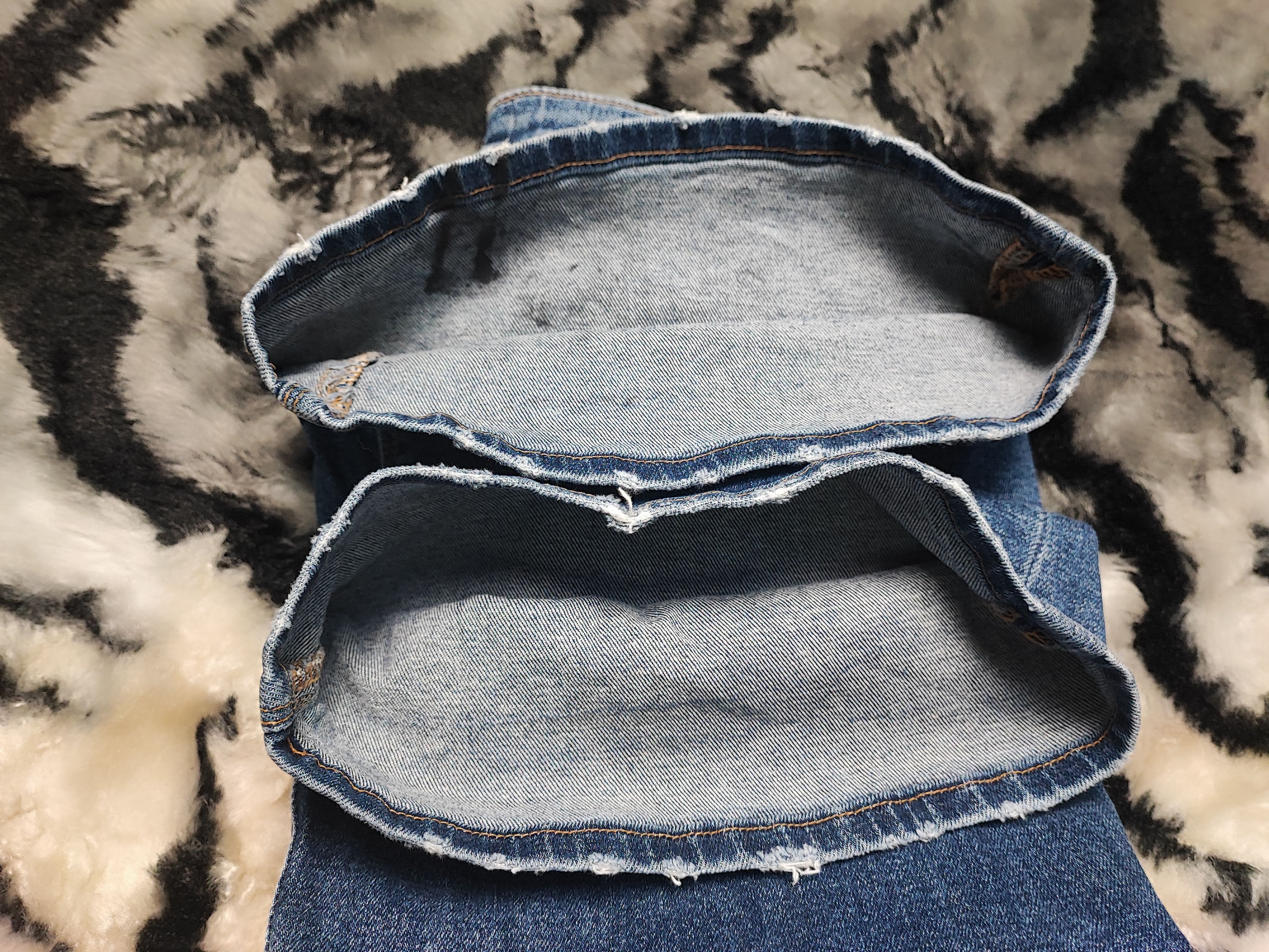 Hudson Hudson Jeans Kick Flare Distressed Denim Size 26" / US 2 / IT 38 - 15 Thumbnail