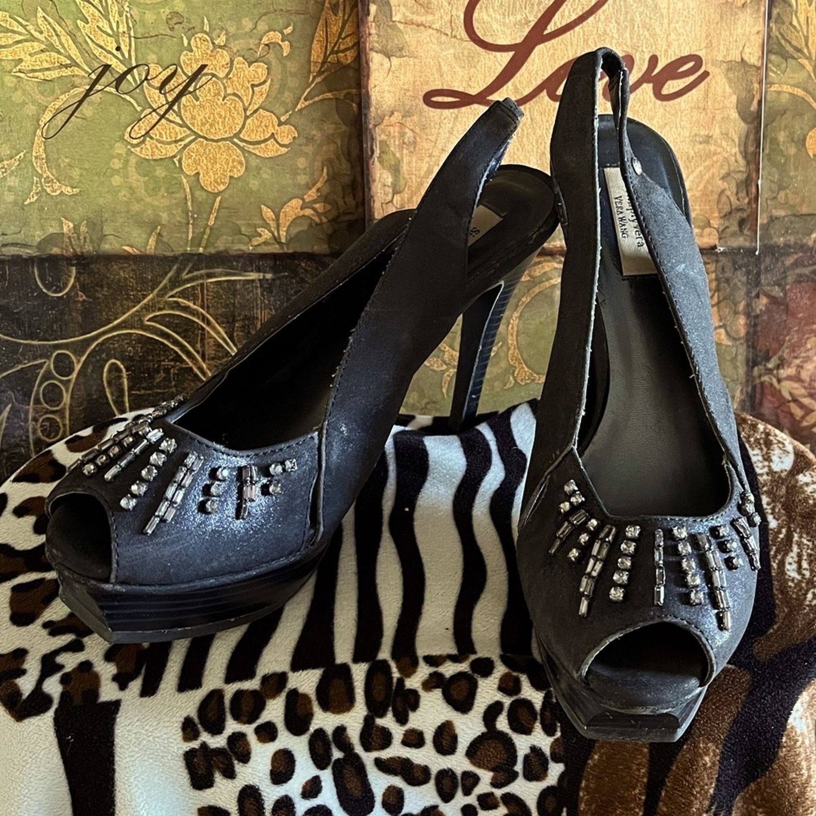 Vera Wang Simply Vera Wang platform sling back beaded heels size 7.5 Size US 7.5 / IT 37.5 - 1 Thumbnail