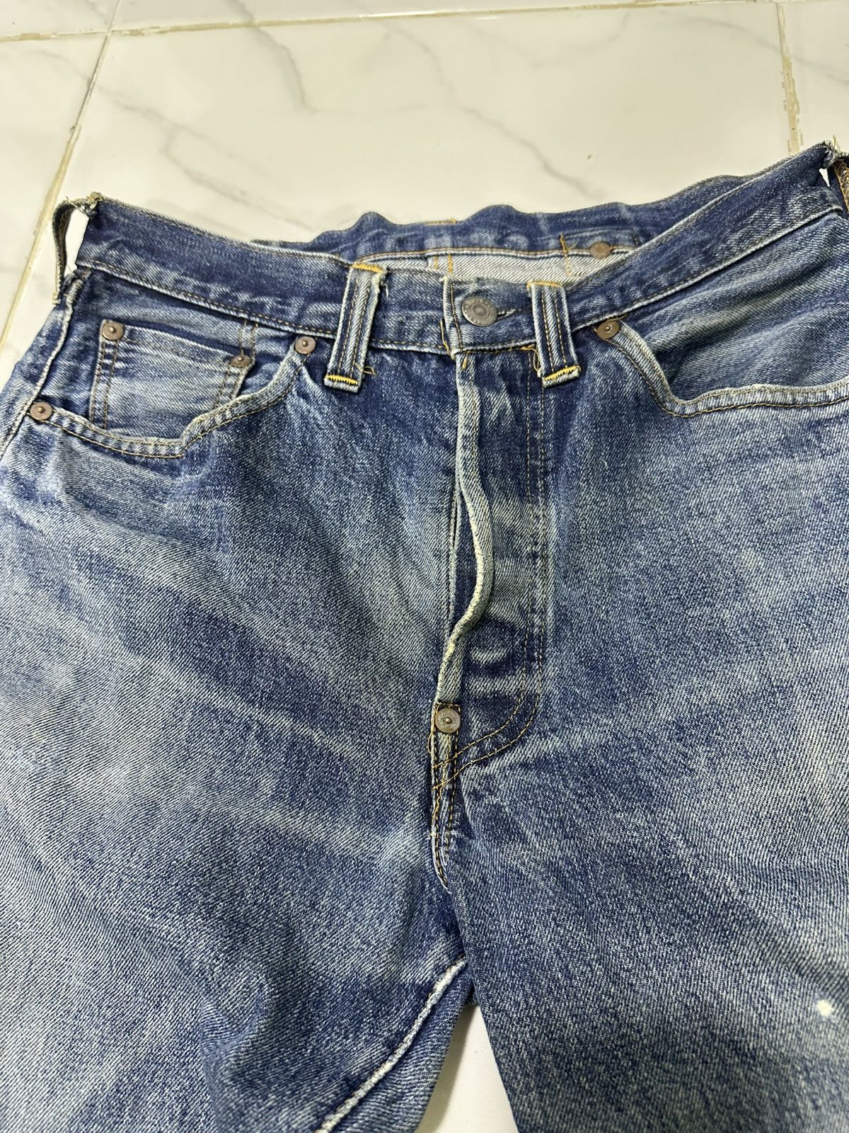 Levi's Vintage Big e pek 201 lvc buckle back 90s Size US 30 / EU 46 - 5 Thumbnail