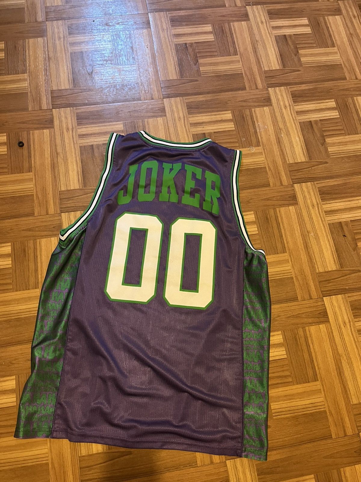DC Comics DC Comics X THE JOKER Size US M / EU 48-50 / 2 - 6 Thumbnail