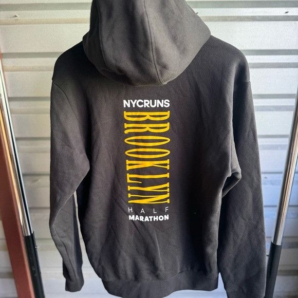 Adidas NWT ADIDAS x NYC RUNS BROOKLYN HALF MARATHON BLACK HOODIES M Size US M / EU 48-50 / 2 - 5 Thumbnail