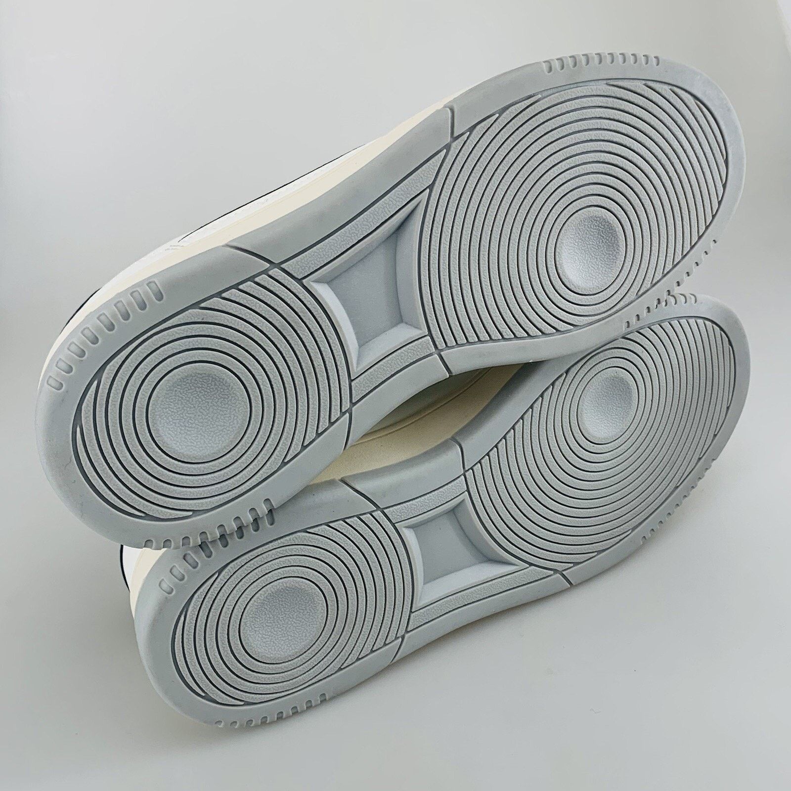 Cavalli Class Cavalli Class White Leather Sneaker Size US 8 24033 New Size US 8 / EU 41 - 8 Thumbnail