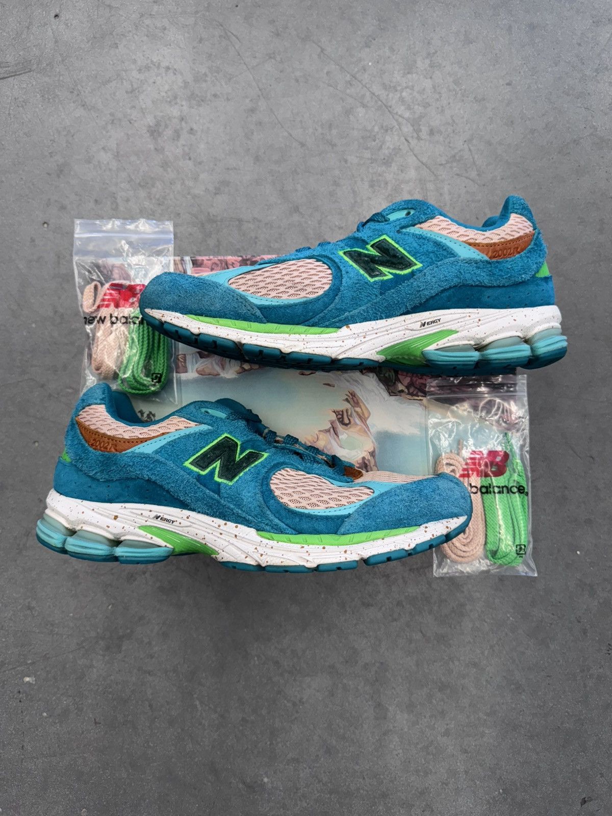 New Balance × Salehe Bembury 2021 New Balance 2002R Salehe Bembury Water Be The Guide Size US 10 / EU 43 - 1 Thumbnail