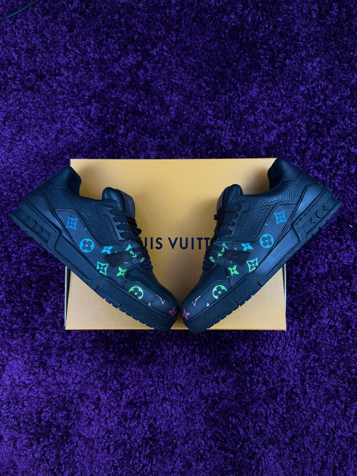 Louis Vuitton Louis Vuitton Trainer Size US 8.5 / EU 41-42 - 1 Thumbnail
