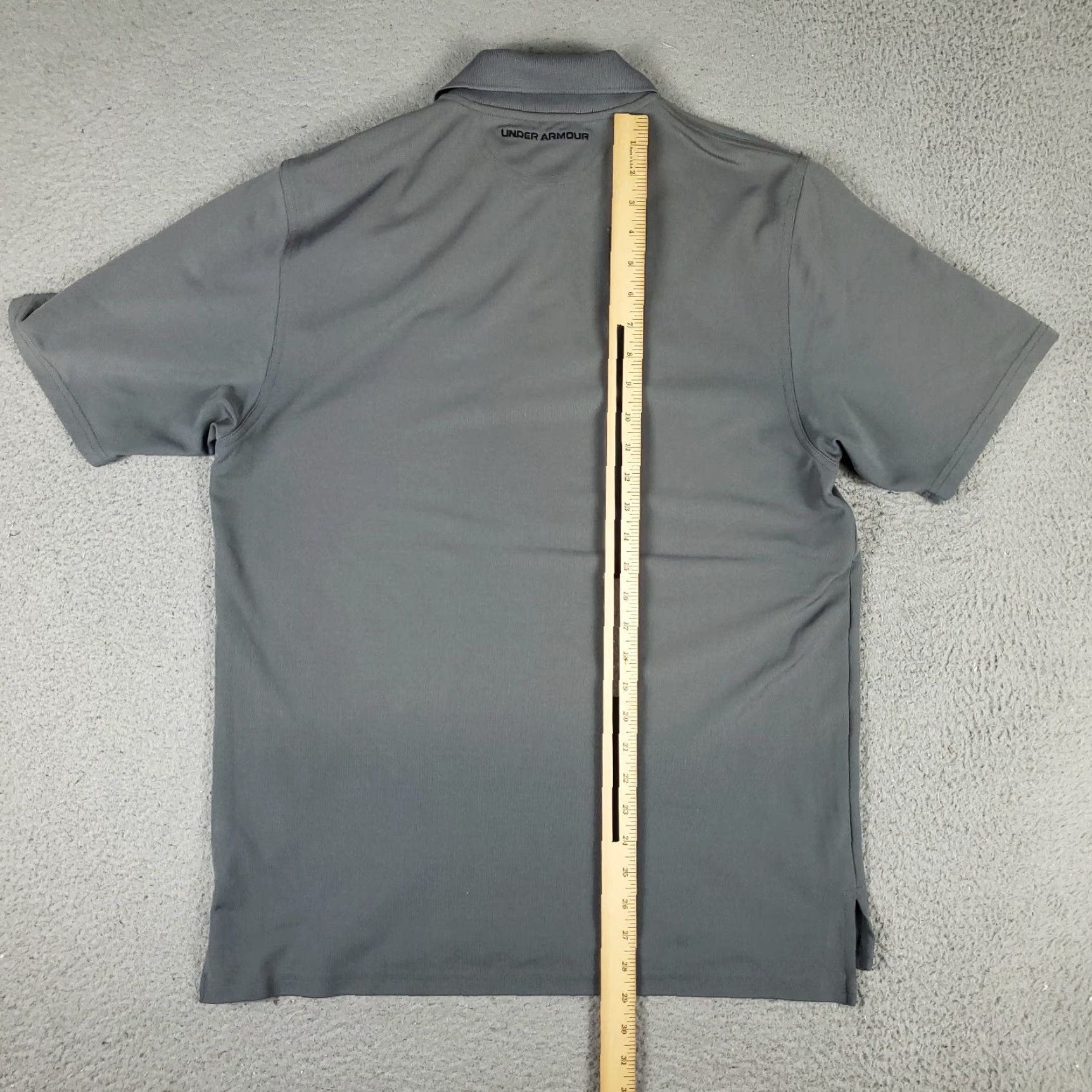 Under Armour Under Armour Polo Shirt Mens M Gray Casual Short Sleeve Polo Shirt Mens Gray Modern Logo 90s? Size US M / EU 48-50 / 2 - 4 Thumbnail