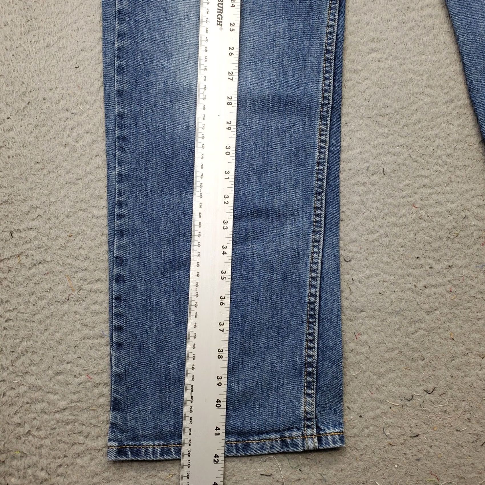 Levi's Levi's 505 Jeans Mens 38x30 Blue Denim Stretch Medium Wash Red Tab Straight Leg Mens Size 38 Blue Denim Stretch Regular Straight Jeans Size US 38 / EU 54 - 3 Thumbnail