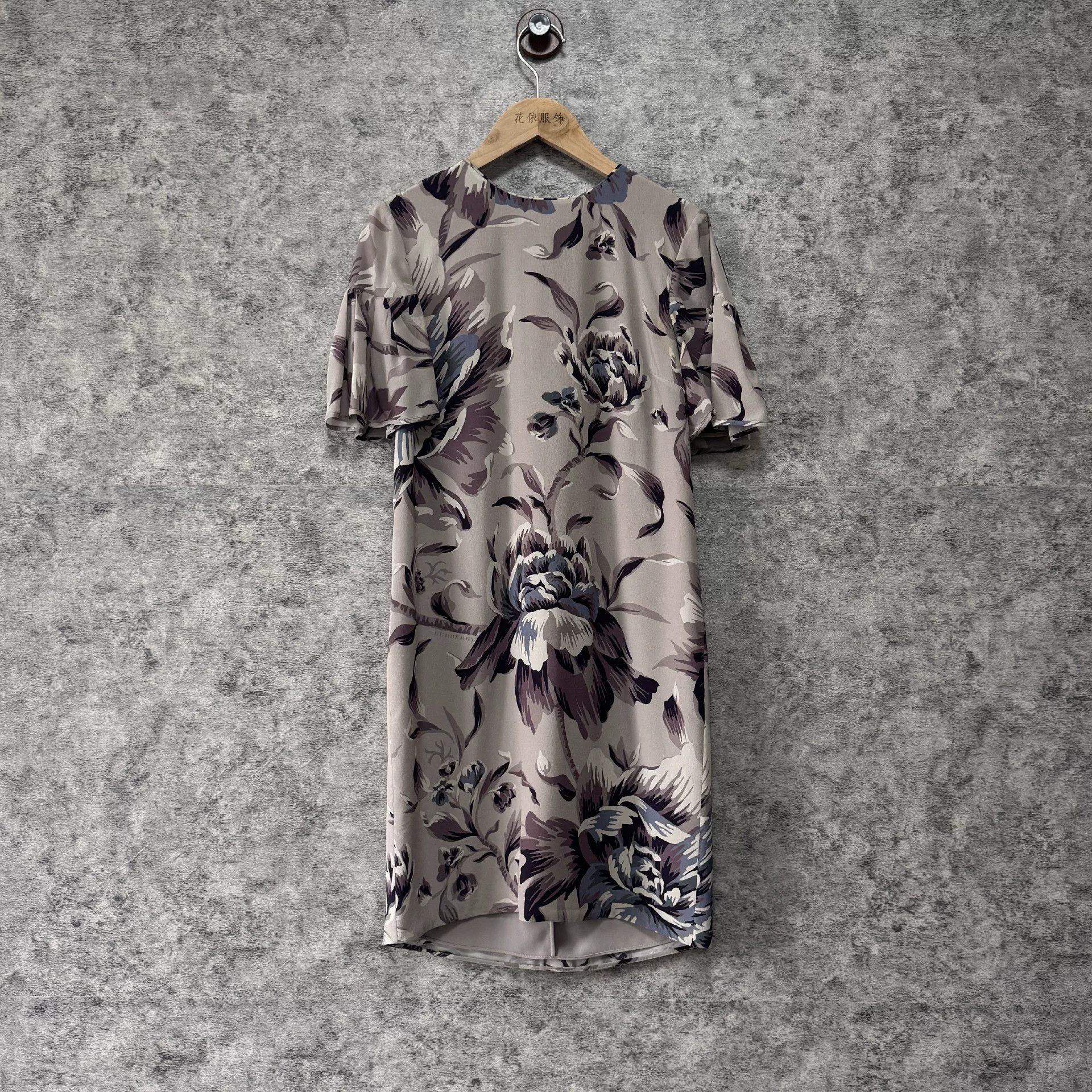 Burberry Burberry Dress us_4 Women Size S / US 4 / IT 40 - 1 Thumbnail