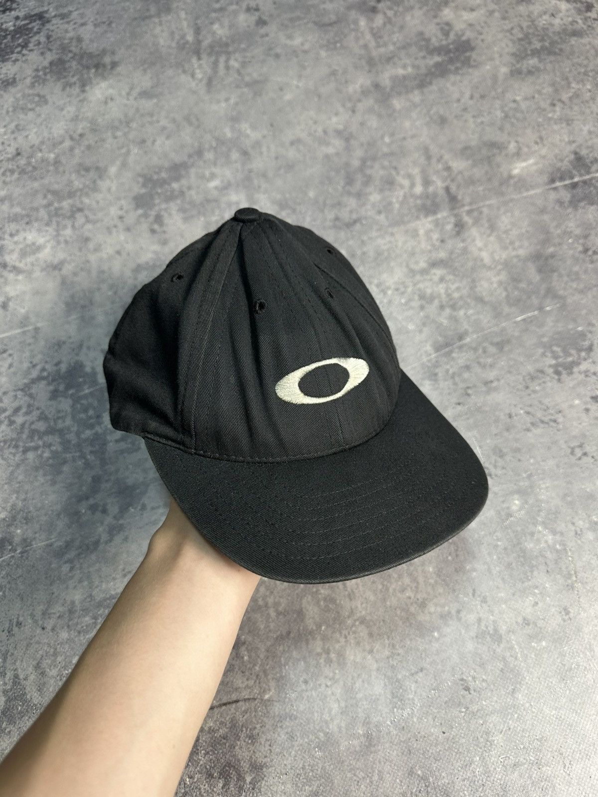 Oakley × Vintage Vintage 90s Black Oakley Software Hat Cap Made in