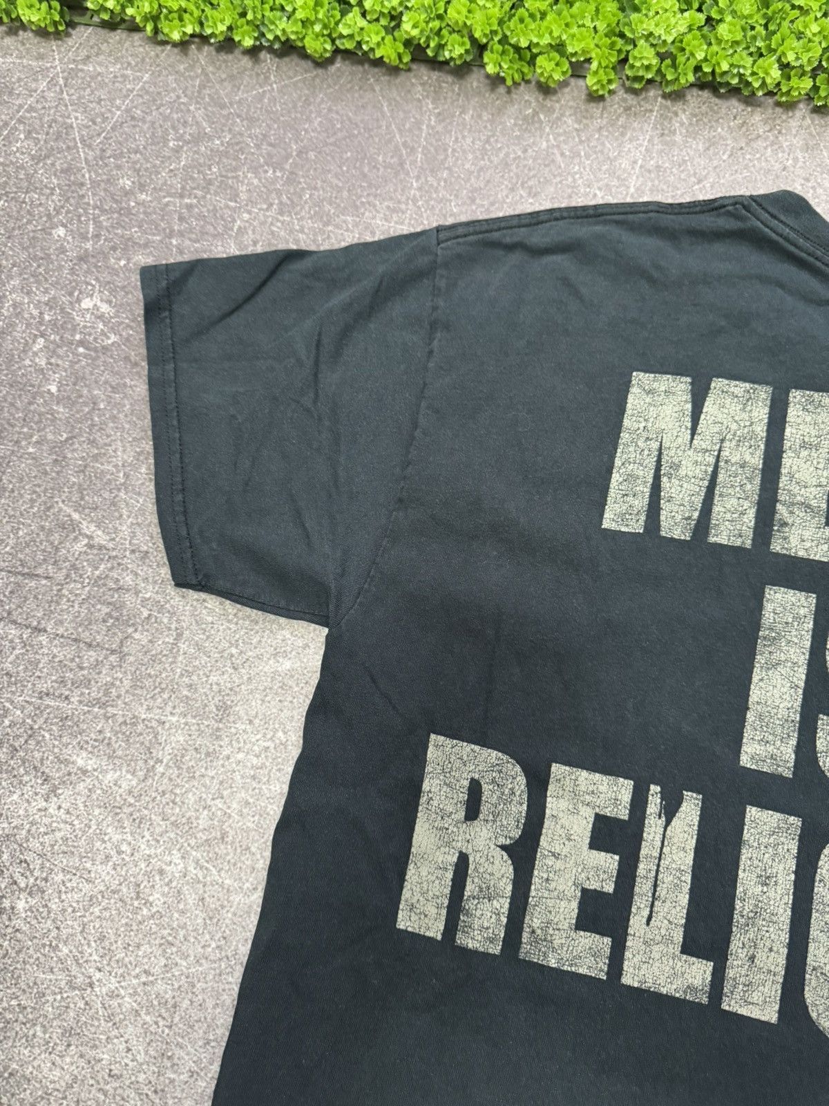 Band Tees Vintage 2000s Powerwolf T Shirt Metal Is Religion Y2k Size US L / EU 52-54 / 3 - 17 Thumbnail