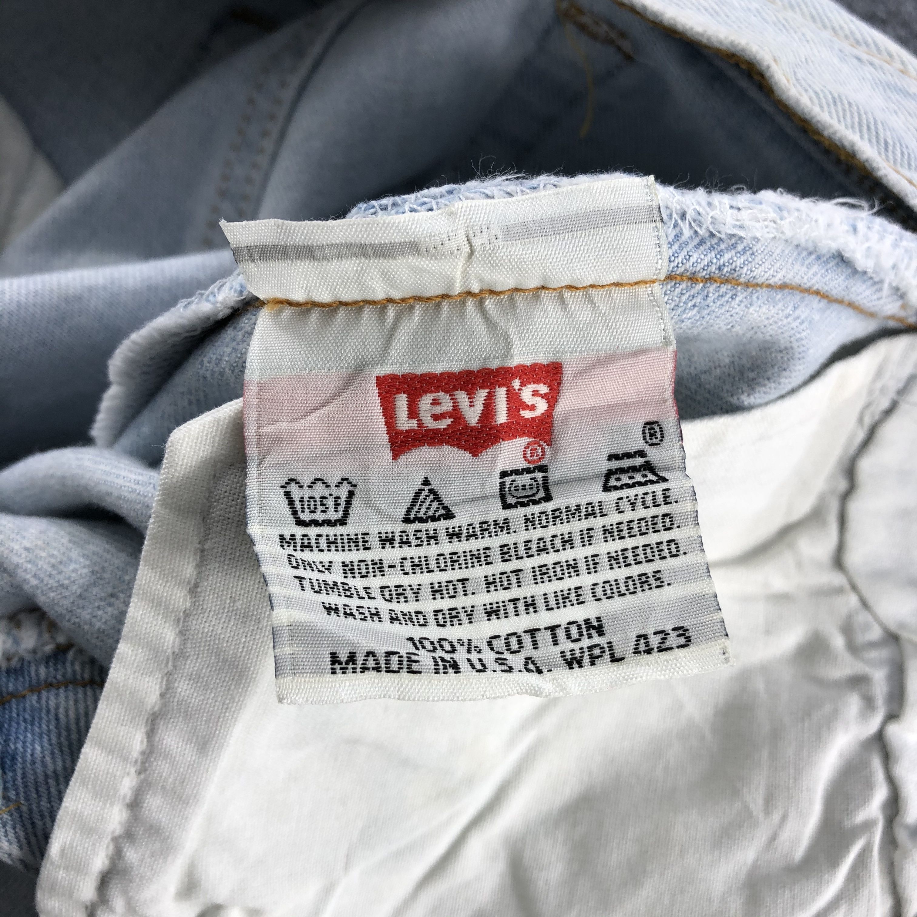 Levi's Vintage 90s Levis 501 Jeans Light Wash Denim KJ315 Size US 30 / EU 46 - 10 Thumbnail