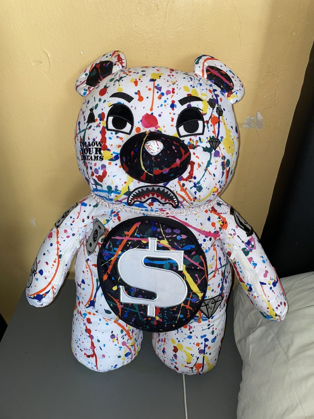 Outlets Spray ground limited edition bear backpack