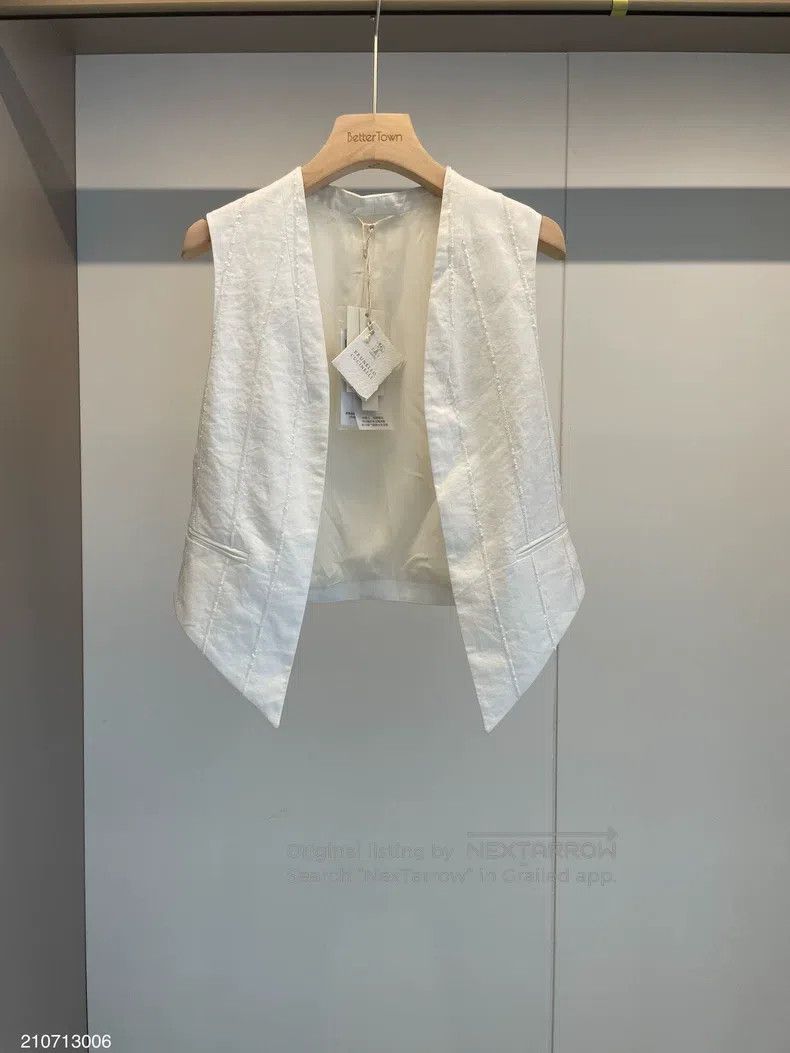 Loro Piana Loro Piana White sequin linen vest Size S / US 4 / IT 40 - 1 Thumbnail