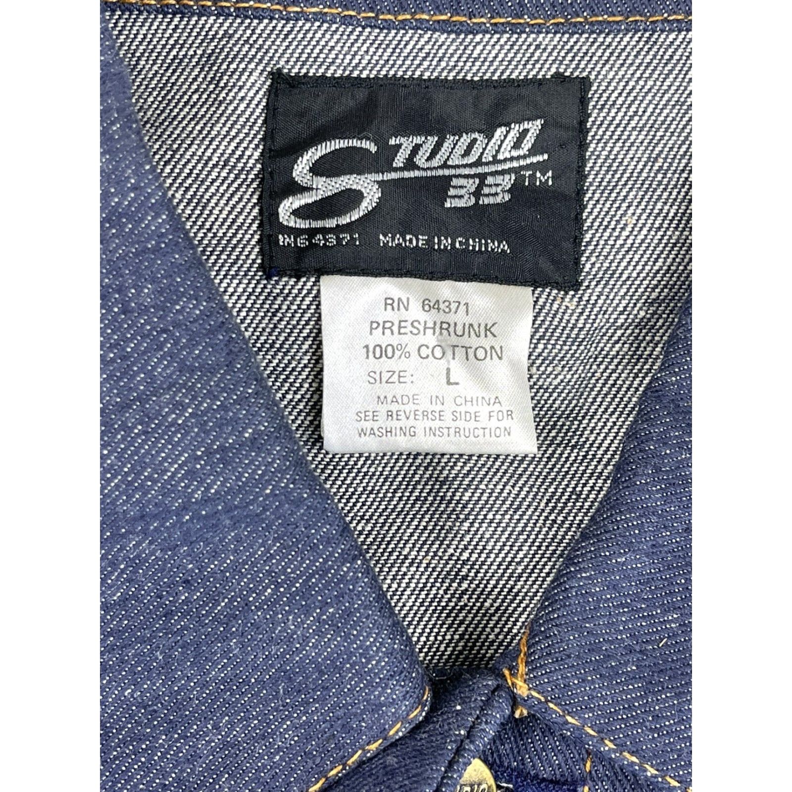 Vintage VINTAGE Studio 33 Denim Vest Hip Hop Cowboy Trucker Casual Blue L 70s Unisex Adults Size US 33 - 2 Thumbnail