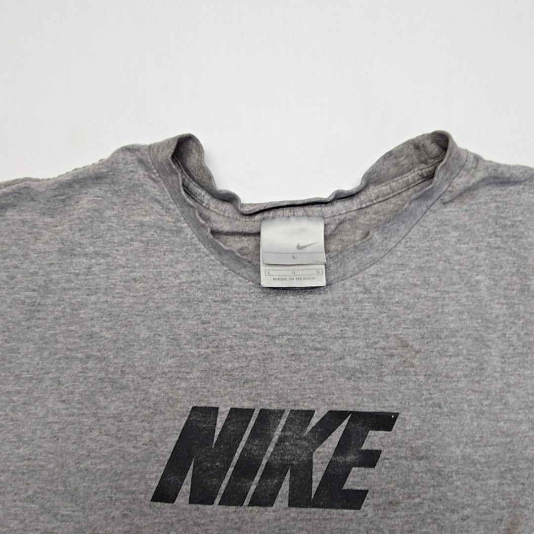 Nike Vintage Nike Logo Shirt Gray Graphic Sportwear L Tee Y2K Size US L / EU 52-54 / 3 - 4 Thumbnail