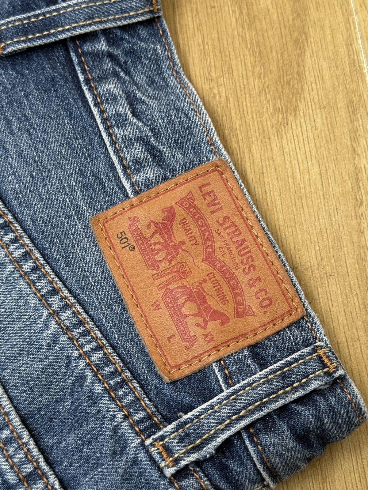 Levi's Levis 501 denim shorts high rise WMNS Size 25" / US 0 / IT 36 - 12 Thumbnail