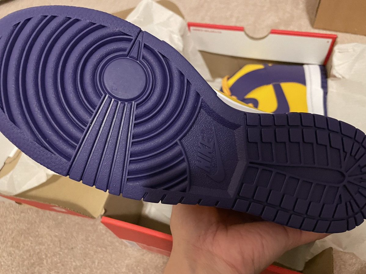Nike Nike Dunk High Lakers Size US 8 / EU 41 - 6 Thumbnail