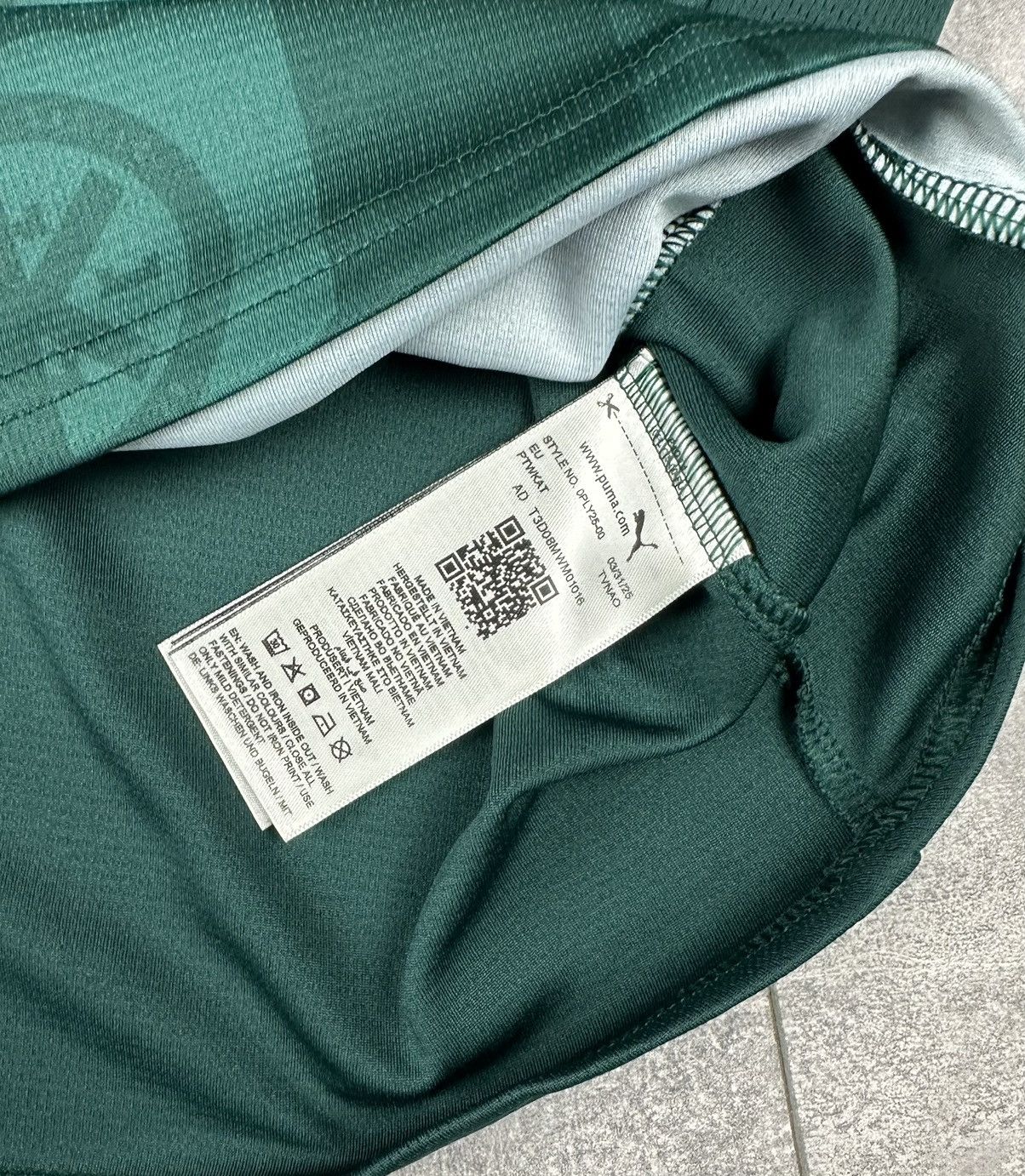 Puma Puma Plymouth Argyle 2025/26 Max Talovierov #40🇺🇦 Size US L / EU 52-54 / 3 - 10 Thumbnail