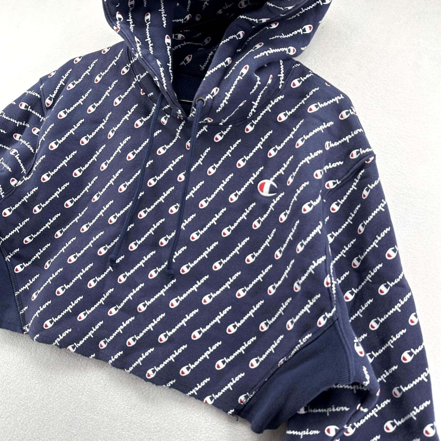 Champion Champion Hoodie Womens M Blue All Over Logo Print Cropped Fleece Pullover Size M / US 6-8 / IT 42-44 - 2 Thumbnail