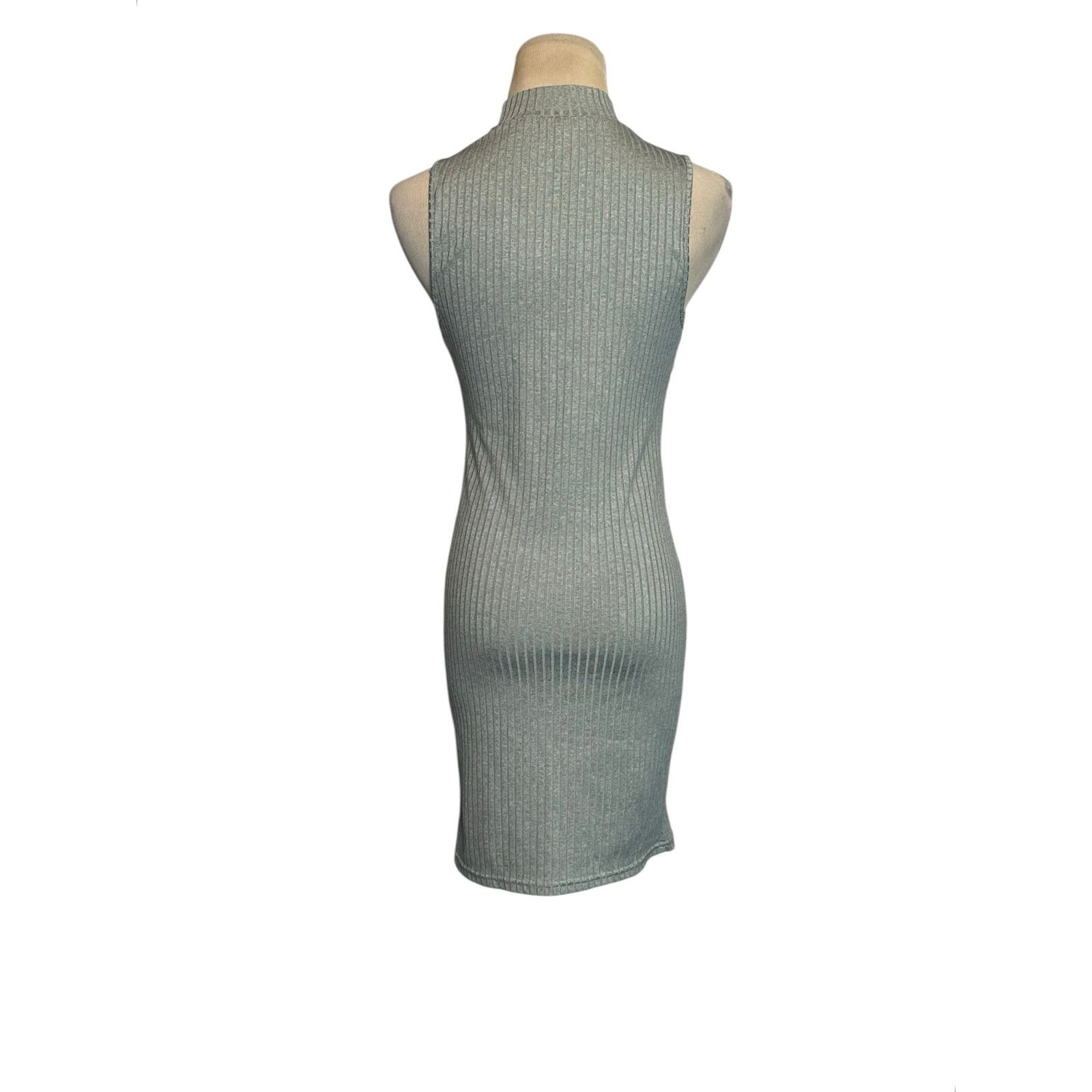 Forever 21 Forever 21 gray ribbed sleeveless bodycon dress size Small Size S / US 4 / IT 40 - 12 Thumbnail