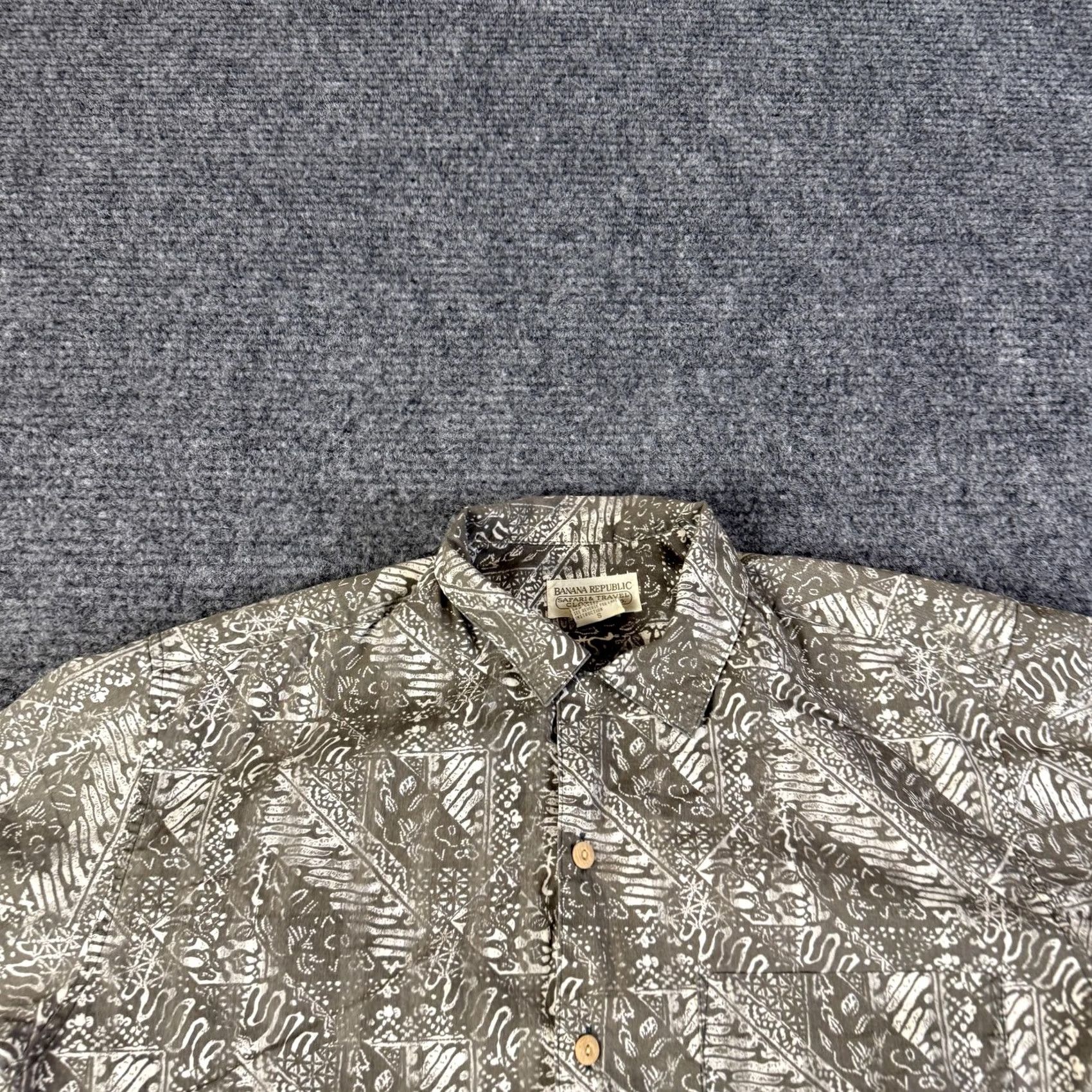 Banana Republic VINTAGE Banana Republic Shirt Mens Small Brown Geometric Safari Travel Cotton Size US S / EU 44-46 / 1 - 3 Thumbnail