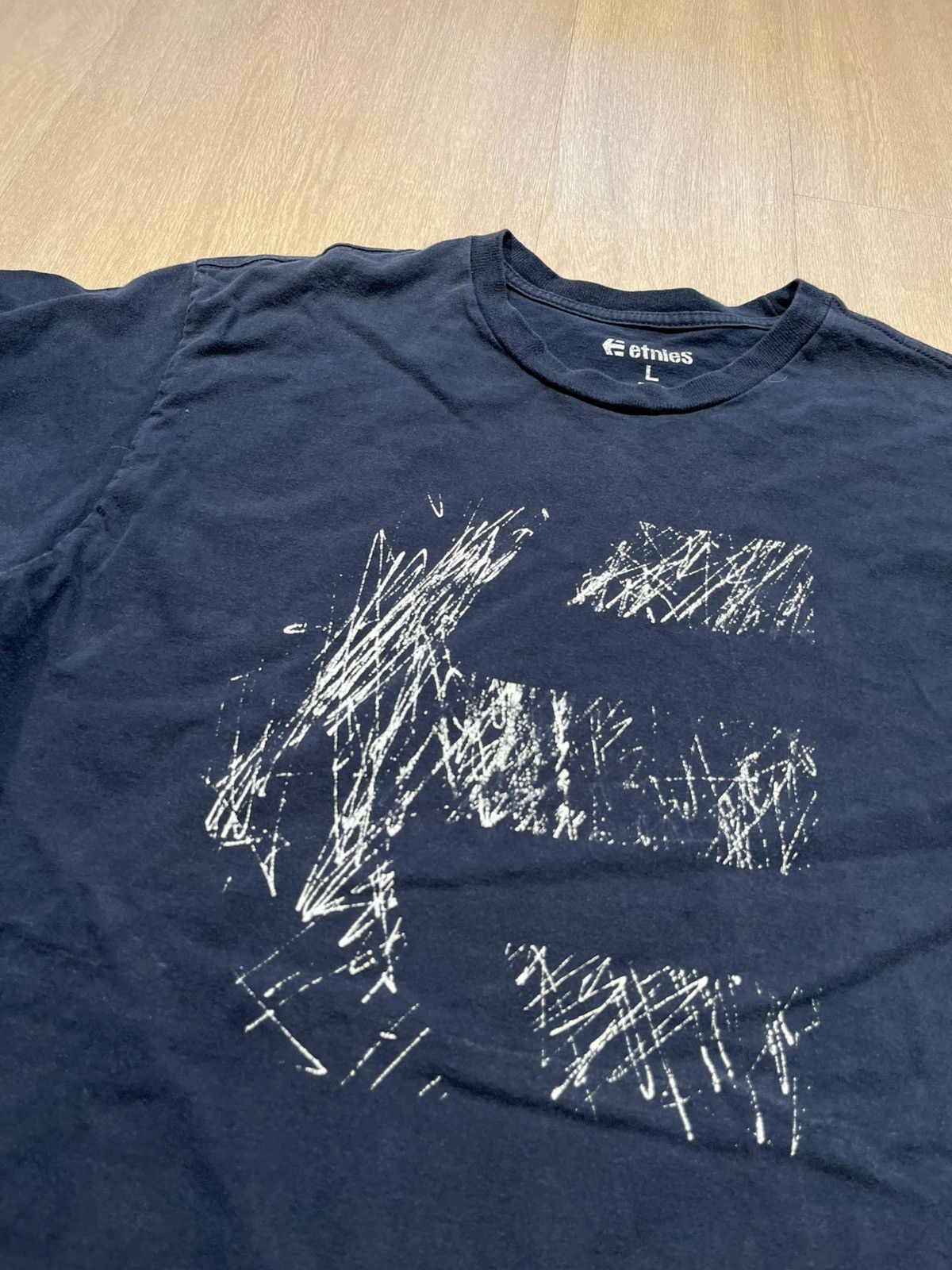 Supreme Y2K Etnies Shirt Large Size US L / EU 52-54 / 3 - 1 Thumbnail