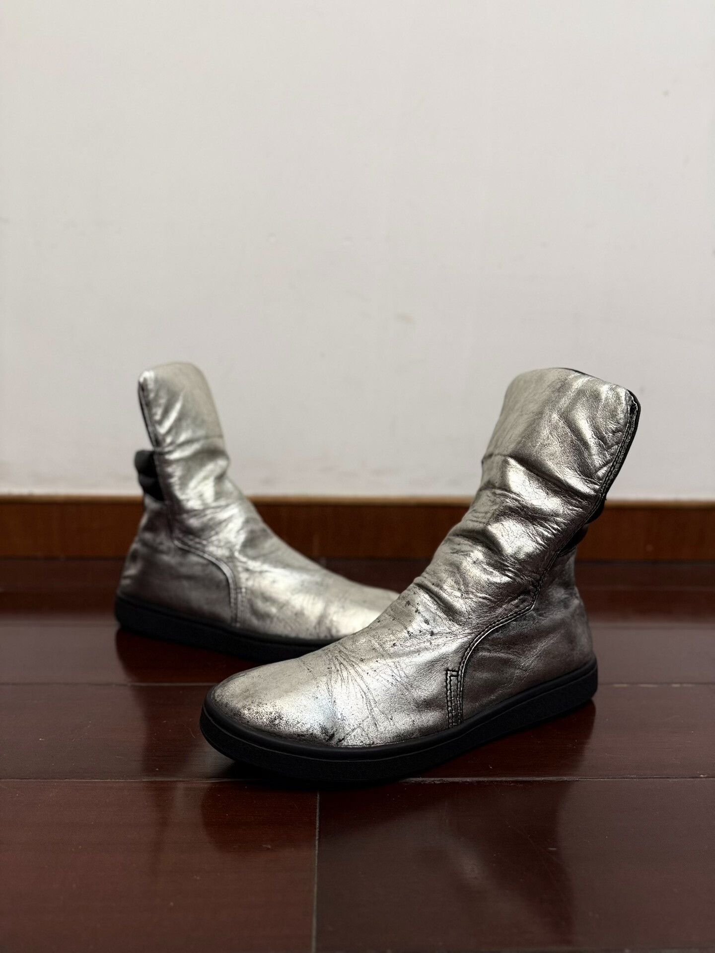 Japanese Brand Metallic Dark Vintage Ankle Boots Size US 9 / EU 42 - 1 Thumbnail
