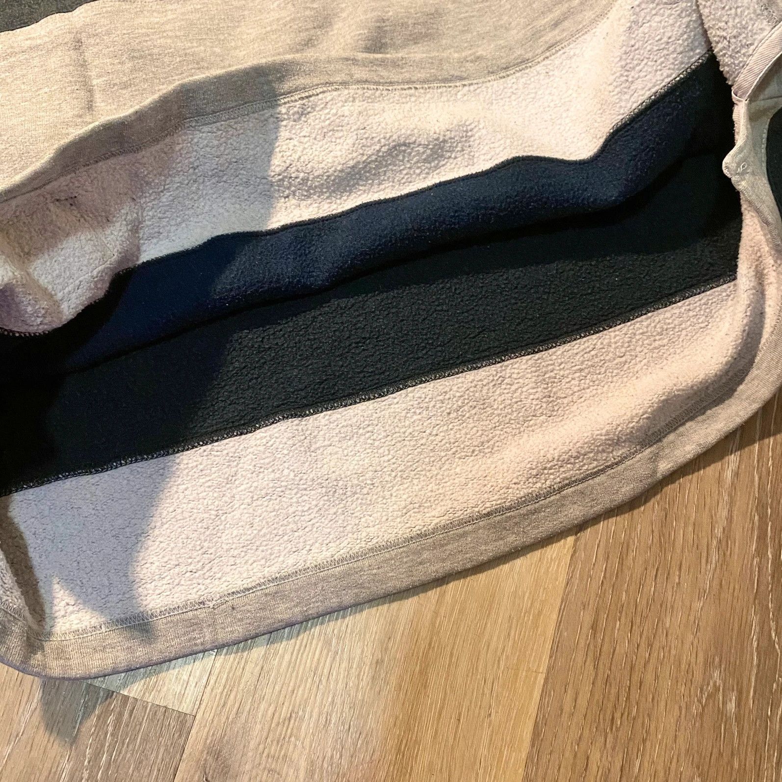 Other Pull polo BestMoutain gris et noir taille XL Size US L / EU 52-54 / 3 - 7 Thumbnail