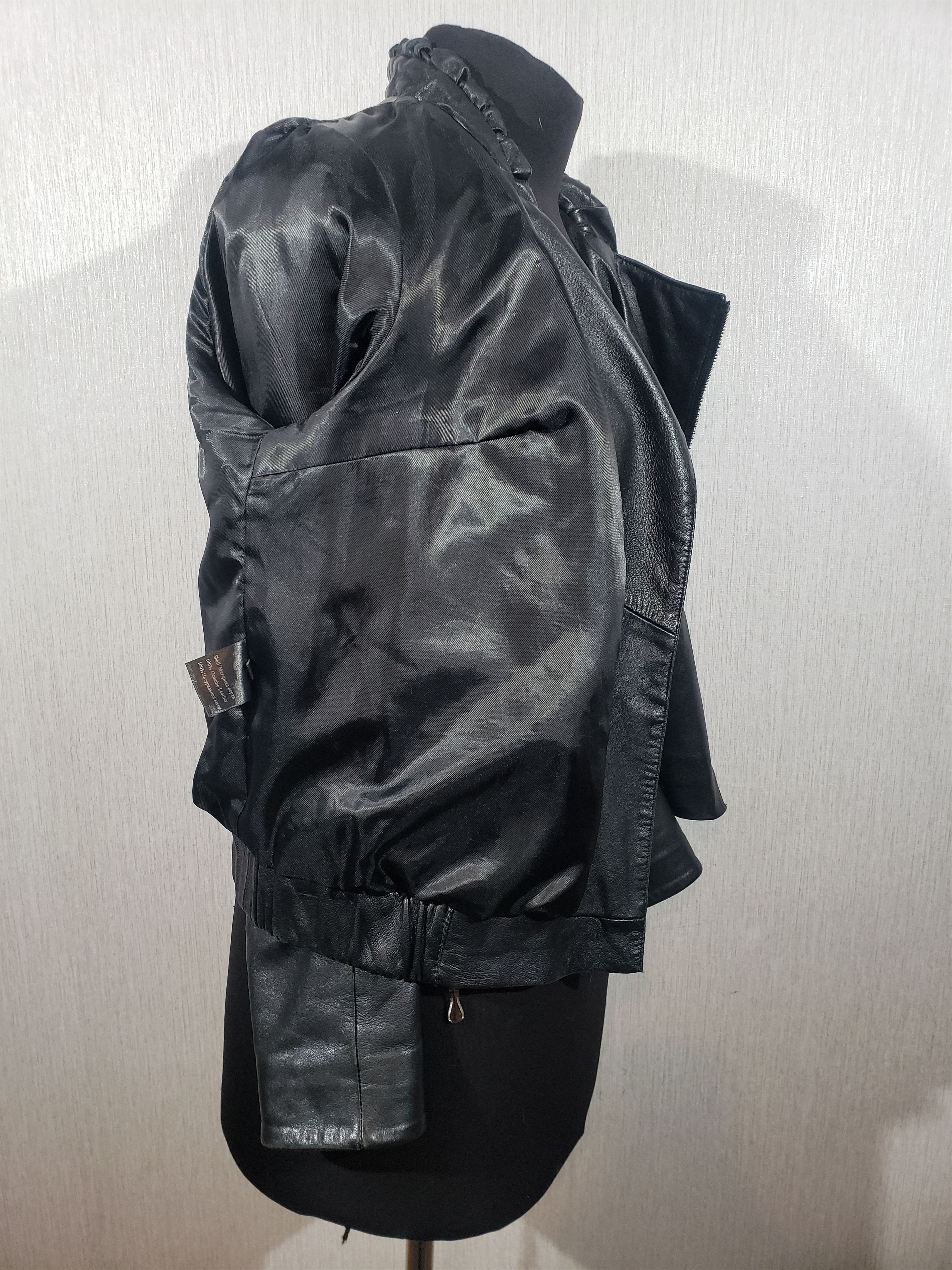 Other Cute women's leather jacket with a metal zipper. Size L / US 10 / IT 46 - 8 Thumbnail