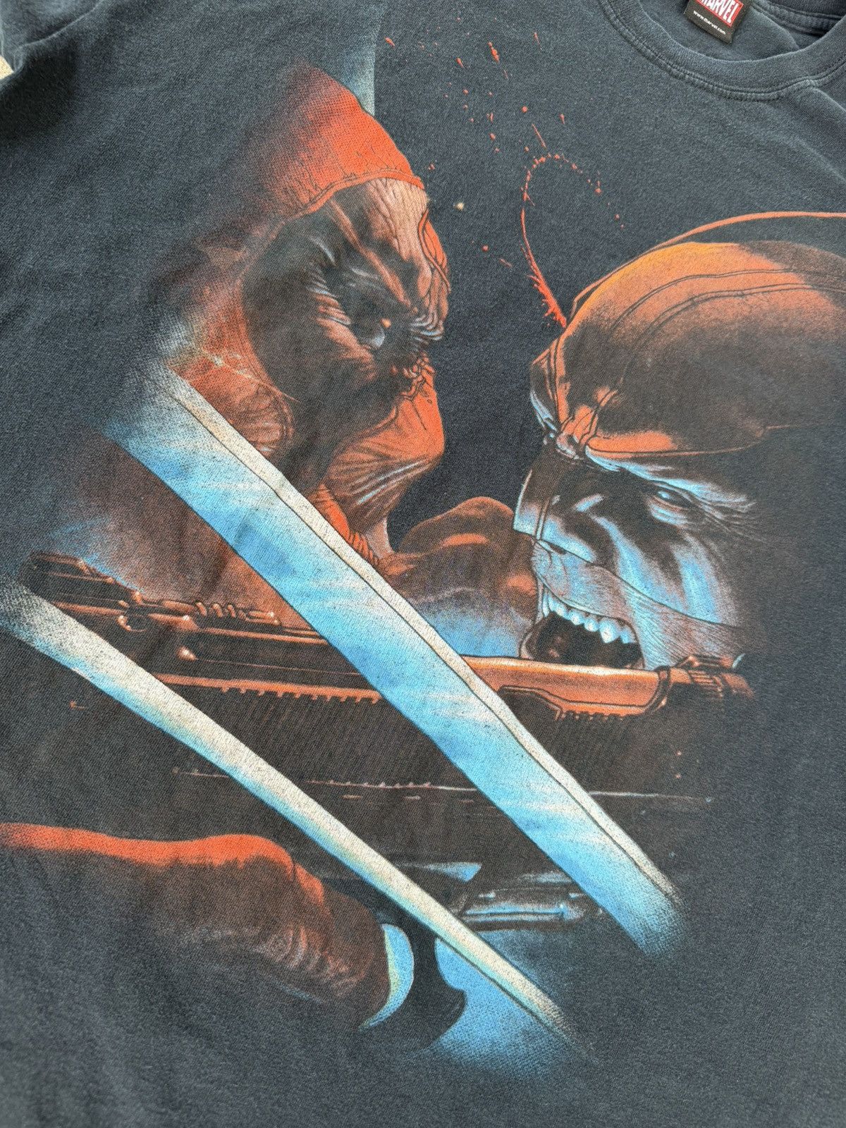 Mad Engine Vintage Marvel Mad Engine Deadpool VS Wolverine Size US XL / EU 56 / 4 - 2 Thumbnail