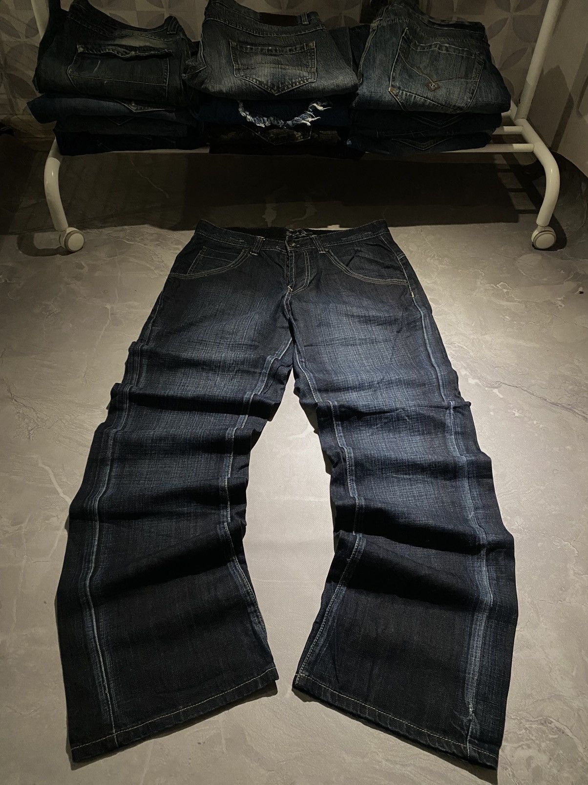 Japanese Brand Heavy Washed Darkwear Slim / Avant Garde Number Nine Style Size US 32 / EU 48 - 1 Thumbnail