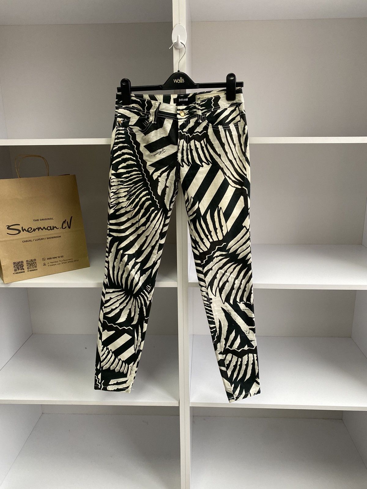 Just Cavalli × Vintage Vintage Just Cavalli Black/White Printed women’s pants Size 27" / US 4 / IT 40 - 3 Thumbnail
