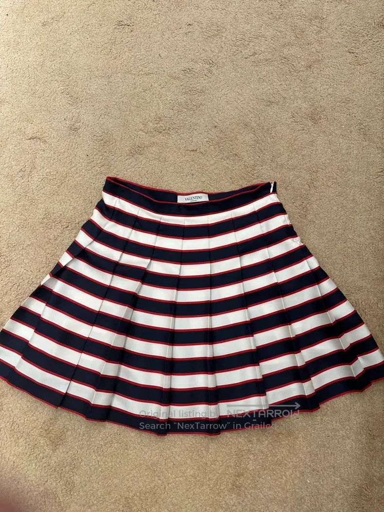 Valentino Valentino A line of mulberry silk striped navy skirt Size M / US 6-8 / IT 42-44 - 1 Thumbnail