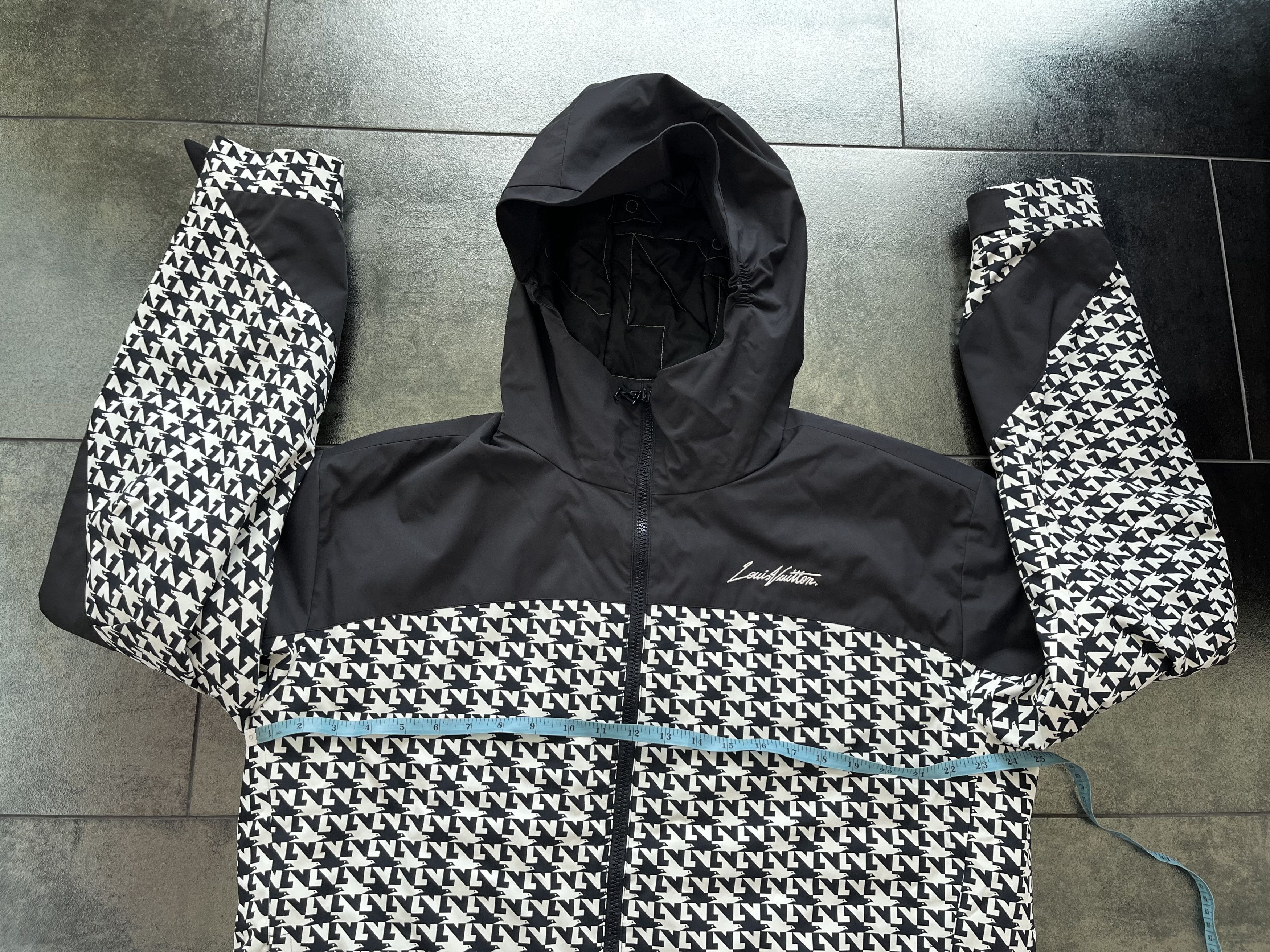 Louis Vuitton Bicolor Dove Houndstooth Hooded Padded Jacket Size US M / EU 48-50 / 2 - 3 Thumbnail