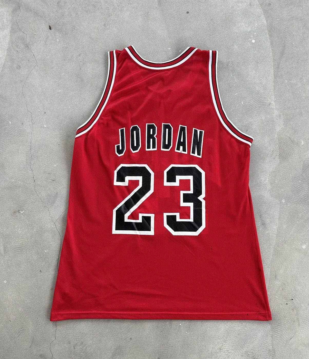 Champion 90’s NBA CHAMPION MICHAEL JORDAN VINTAGE JERSEY Size US XL / EU 56 / 4 - 6 Thumbnail