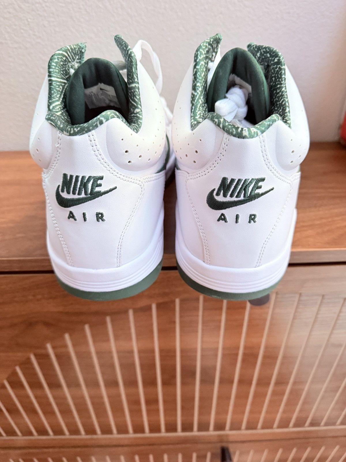 Nike Nike Air Flight Lite Mid Gorge Green White 11.5 DJ2518-103 Size US 11.5 / EU 44-45 - 2 Thumbnail