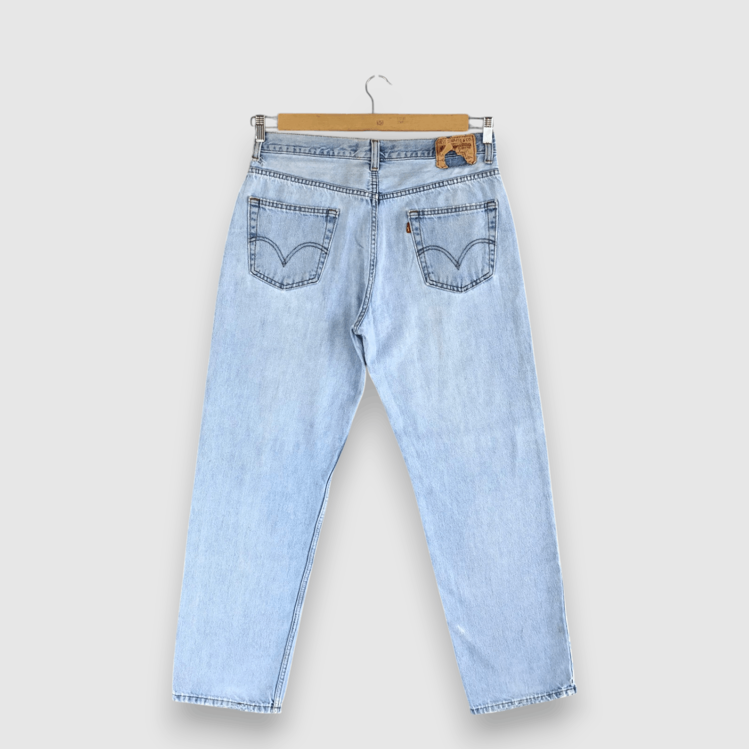 Levi's Vintage Levis 550 Light Wash Jeans Ripped Faded Levi's Denim Size US 34 / EU 50 - 2 Thumbnail
