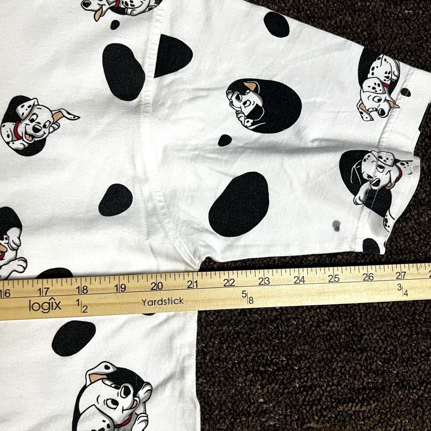 Disney VINTAGE 90s 101 Dalmatians Disney Dog T-Shirt Large All Over Graphic Print T-Shirt L White Unisex Adults Mens Womens Size US L / EU 52-54 / 3 - 7 Thumbnail