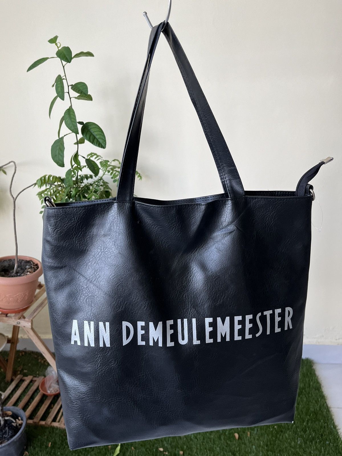 Ann Demeulemeester Leather Tote Bag in Black, Women's