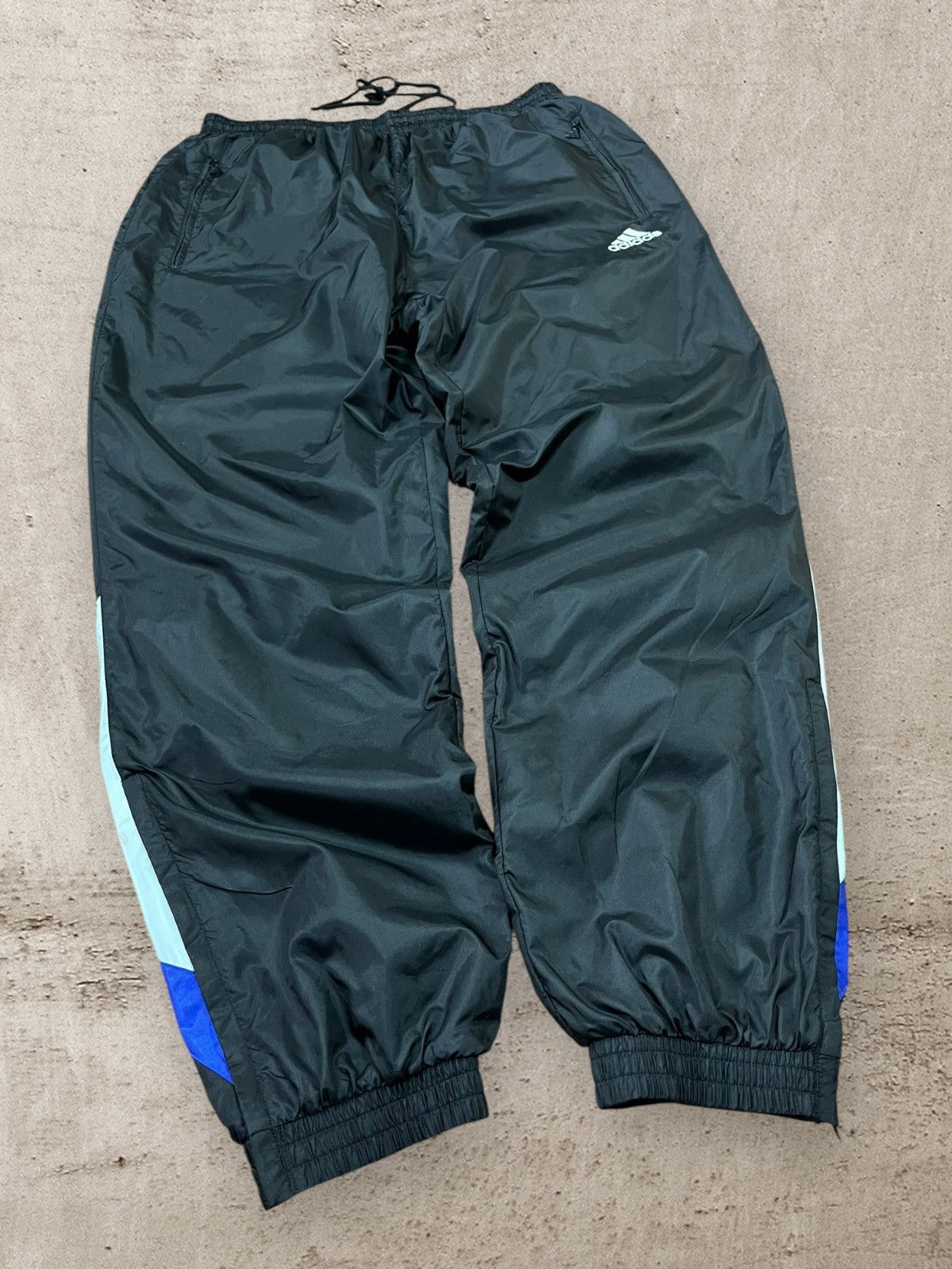 Adidas × Vintage Vintage 90s ADIDAS Black Track Pants 3 Stripes Baggy XL Size US 36 / EU 52 - 5 Thumbnail
