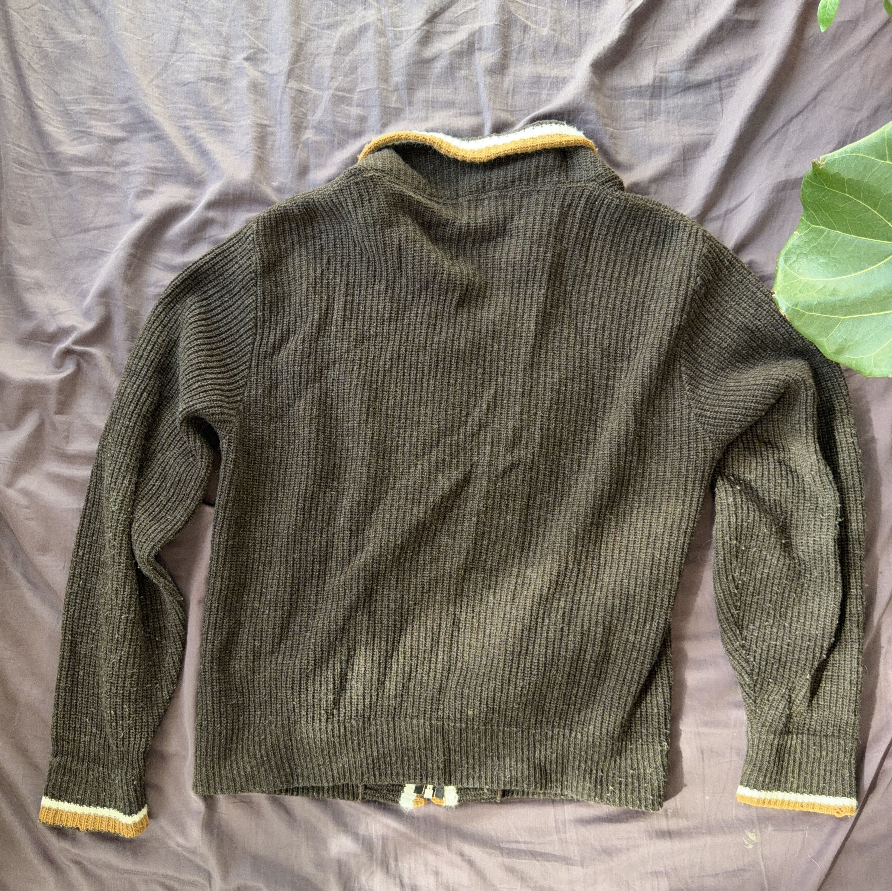 Vintage Vintage Campus Lambs Wool Bulk Knit Cardigan Size US L / EU 52-54 / 3 - 2 Thumbnail