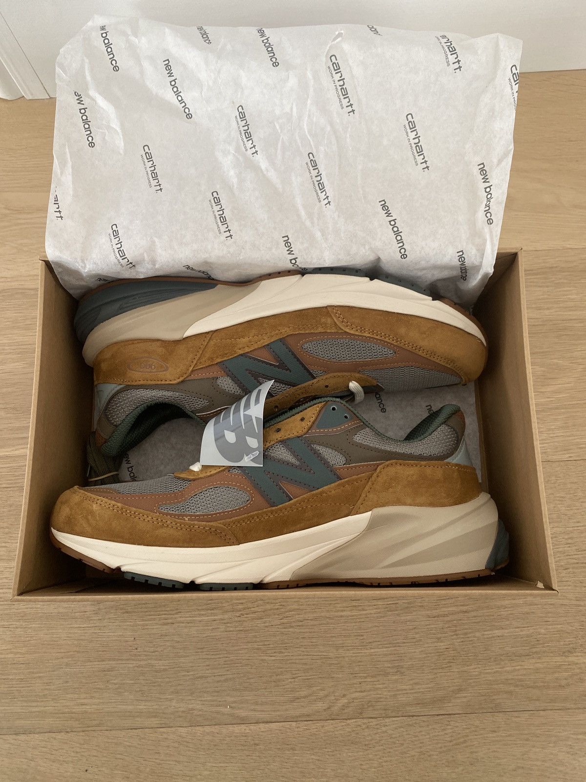 NEW BALANCE / CARHART
