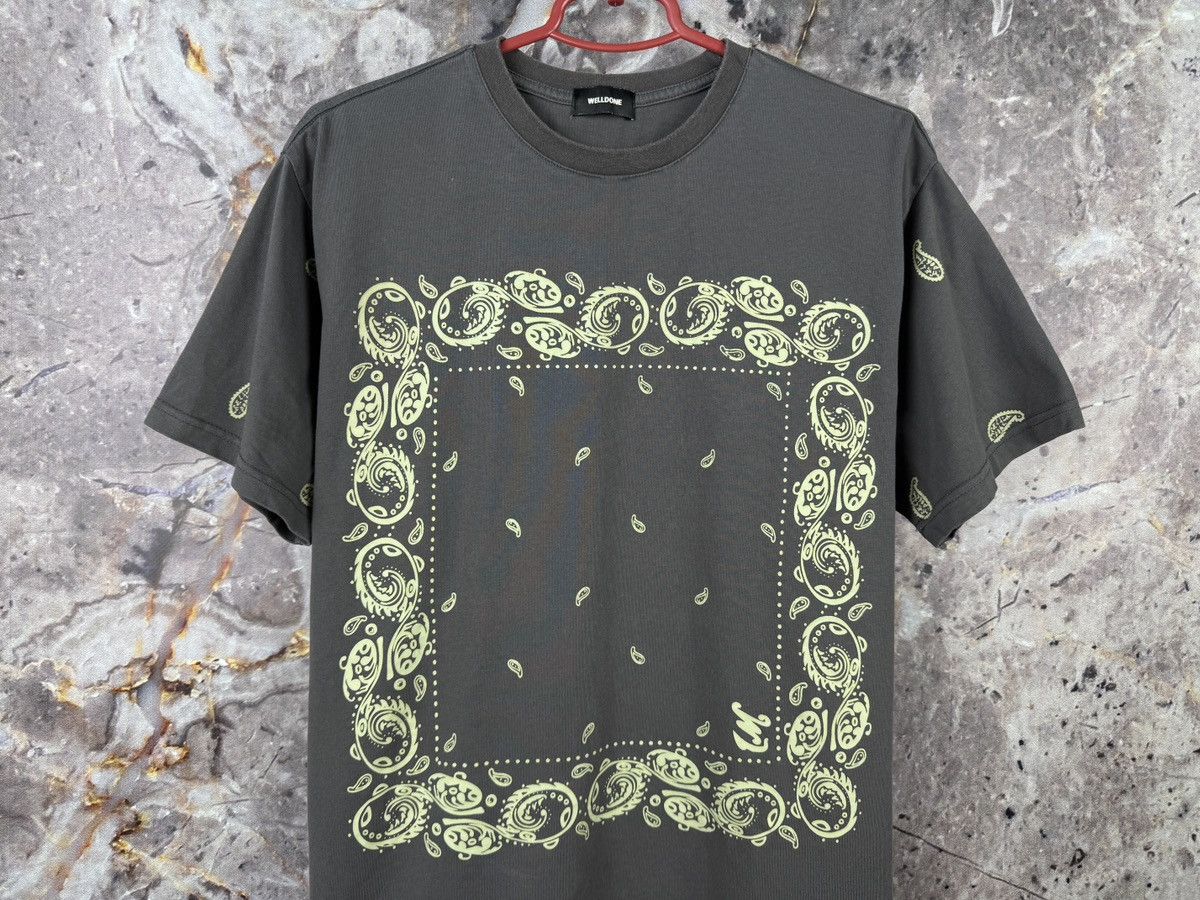 WE11DONE We11done Bandana Print T-Shirt Khaki Streetwear Graphic Tee Size US L / EU 52-54 / 3 - 3 Thumbnail