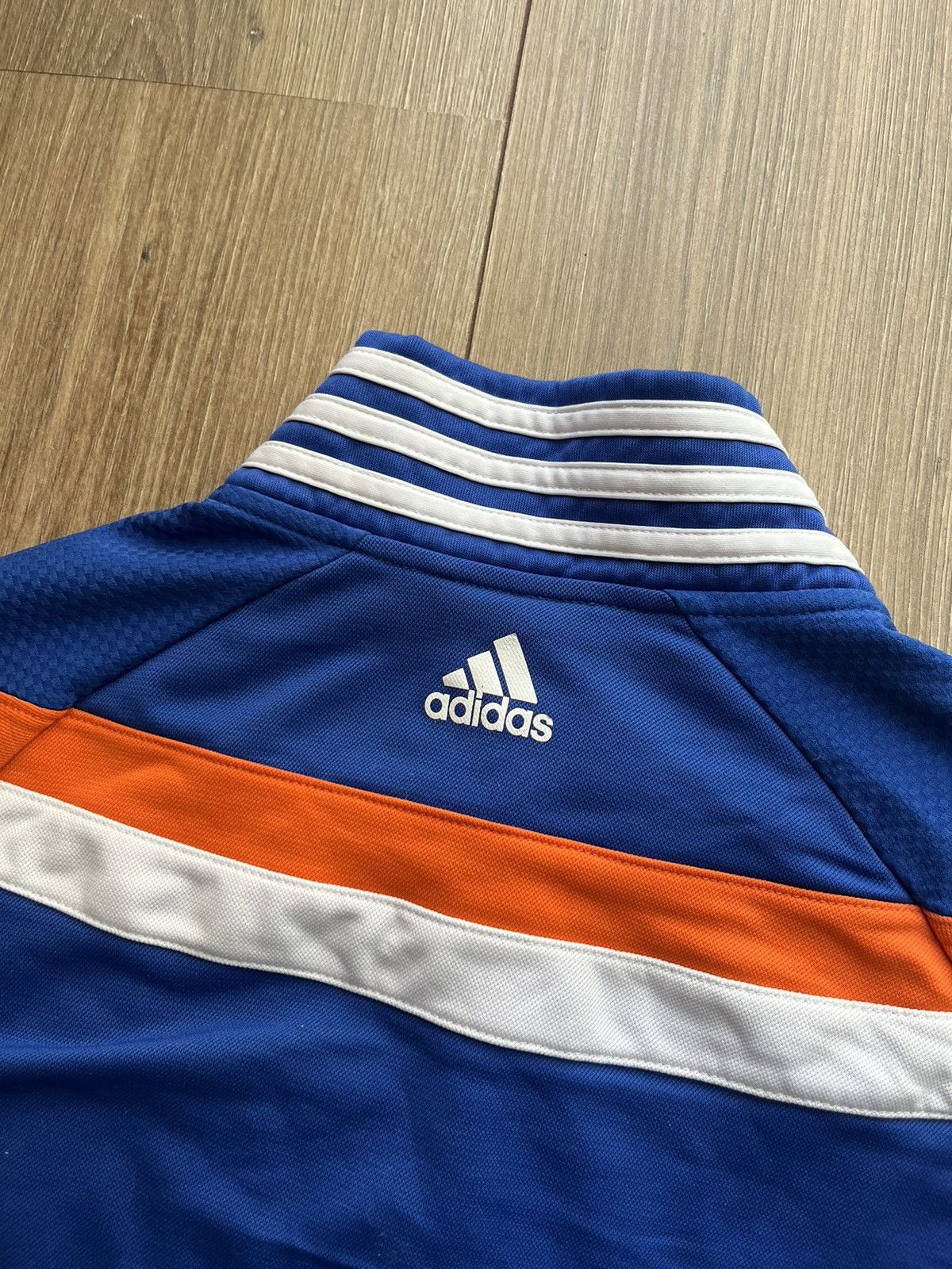 NBA Classic adidas New York Knicks 🇺🇸 zip up holdie Size US S / EU 44-46 / 1 - 12 Thumbnail