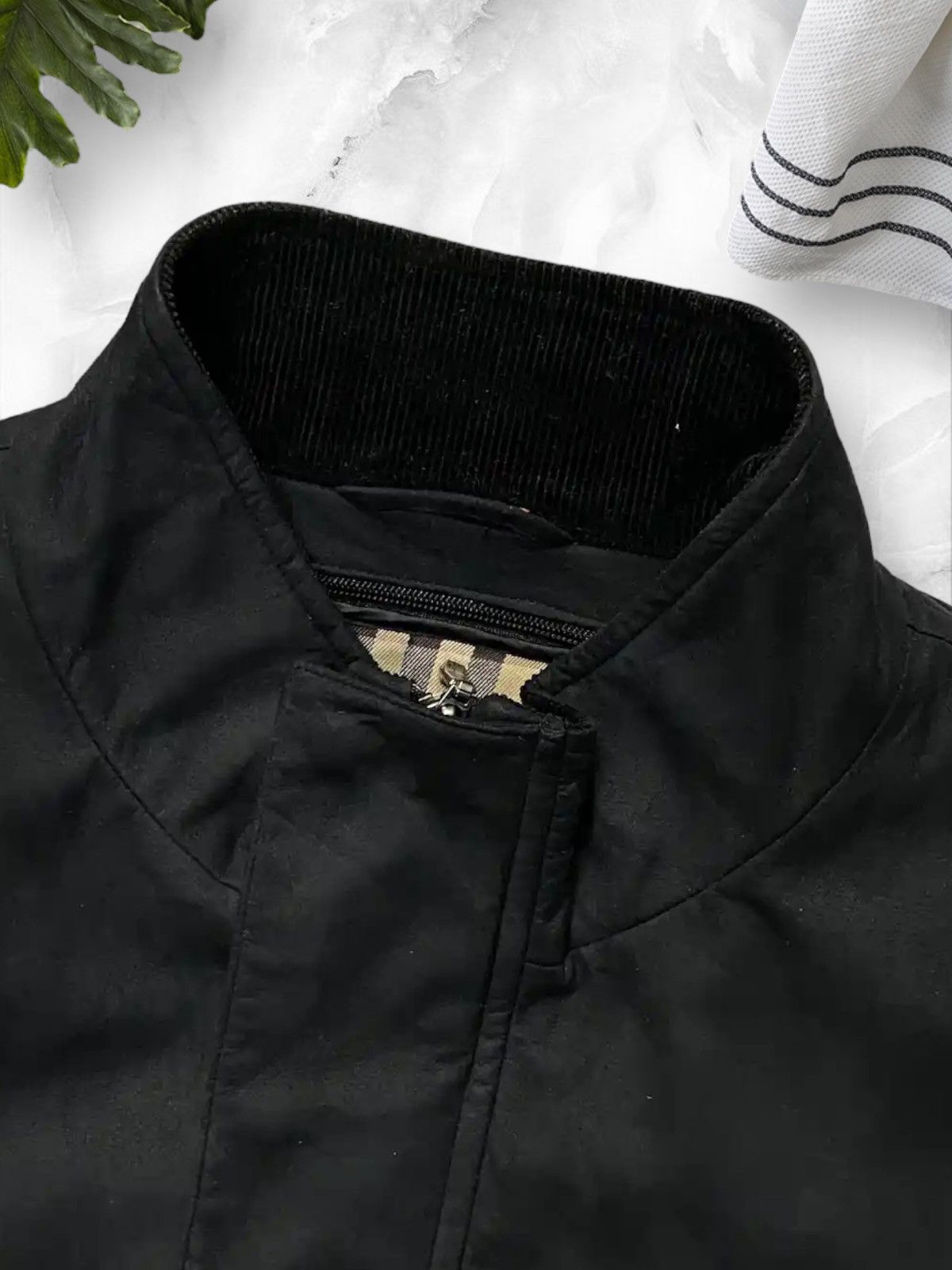 Burberry × Vintage Vintage Burberry Nova Check Velvet Bomber Jacket Size US L / EU 52-54 / 3 - 6 Thumbnail