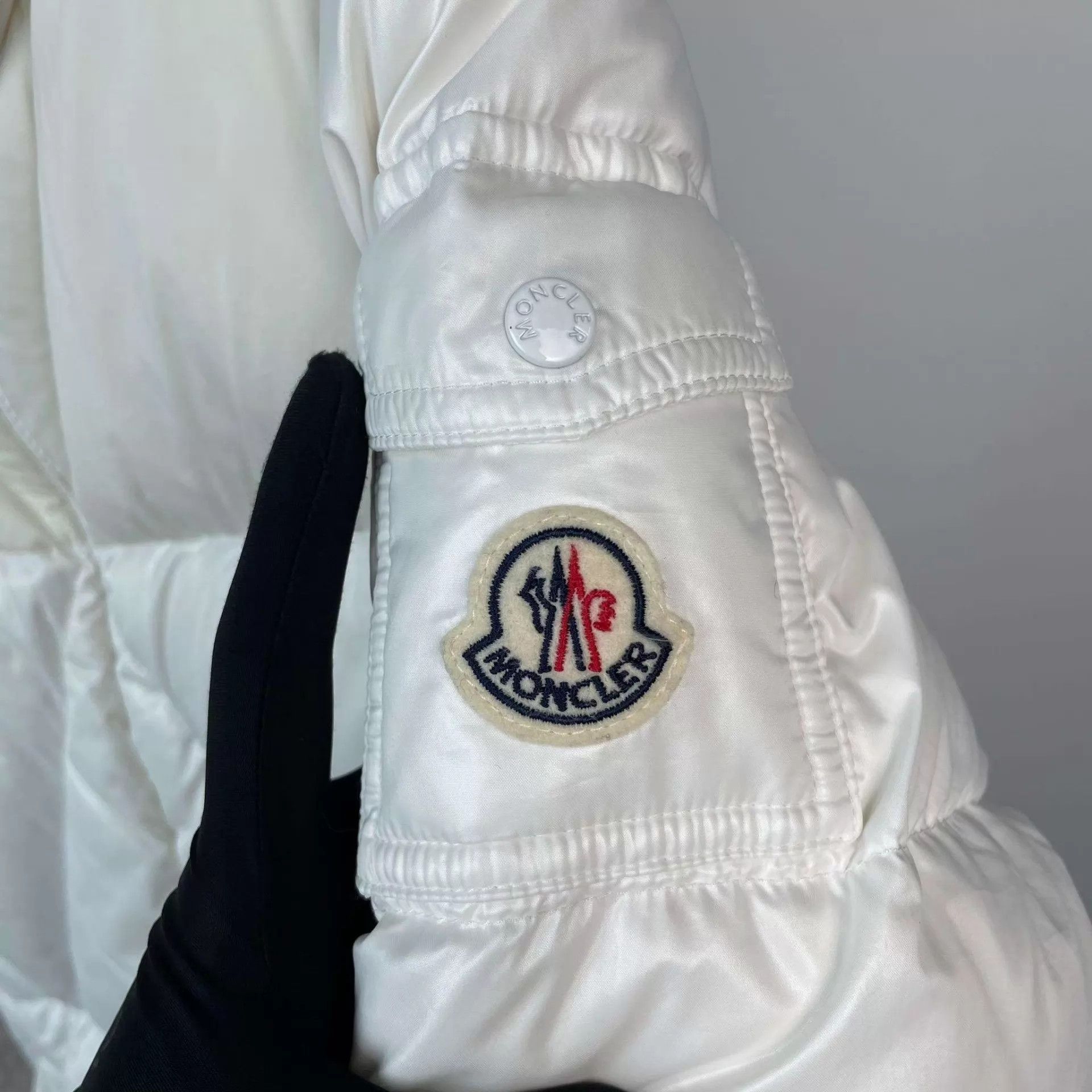 Moncler Moncler 95 New White Women's 0 Down Jacket Size XS / US 0-2 / IT 36-38 - 4 Thumbnail