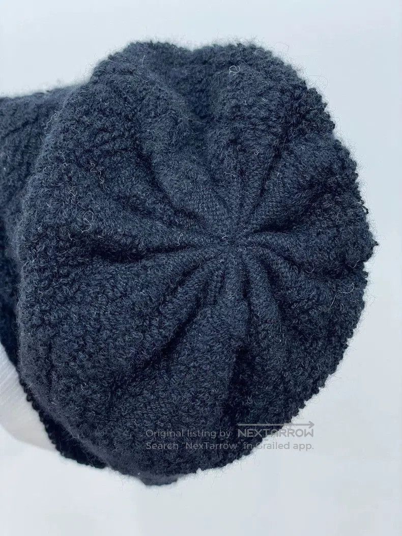 Chanel CHANEL 22B Black and White Knit Beanie. Size ONE SIZE - 8 Thumbnail