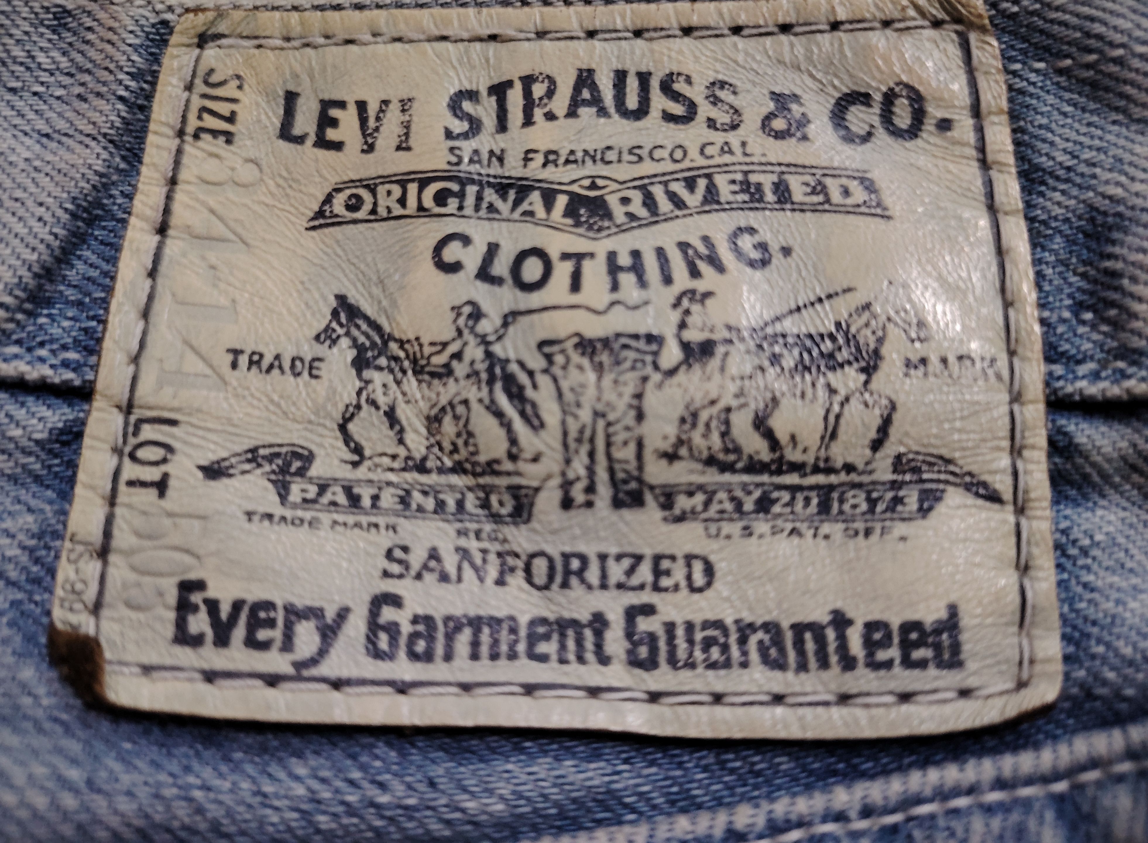 Levi's levis loose fit short pants Size US 34 / EU 50 - 7 Thumbnail